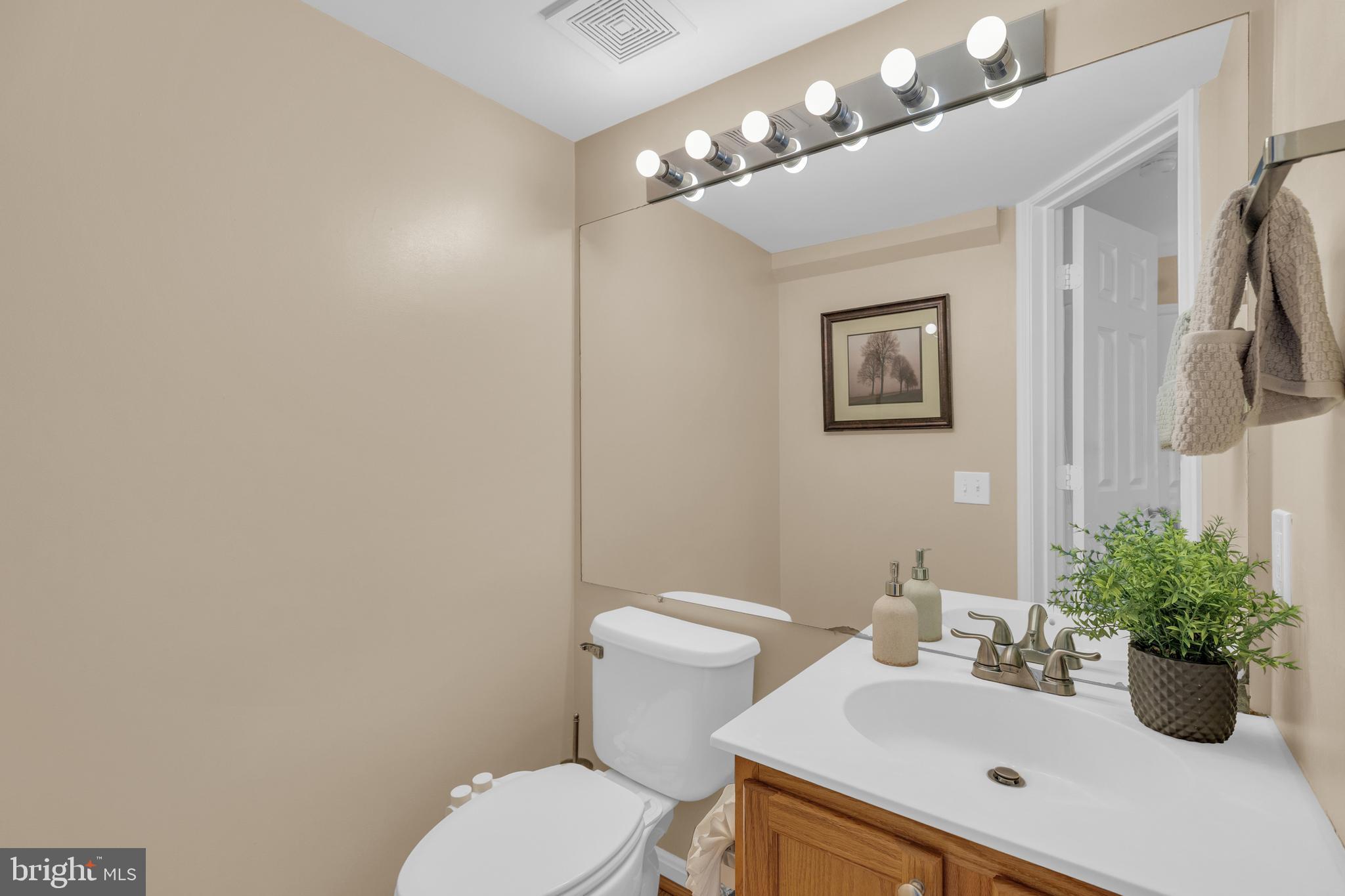 GUNSTON CORNER - Residential