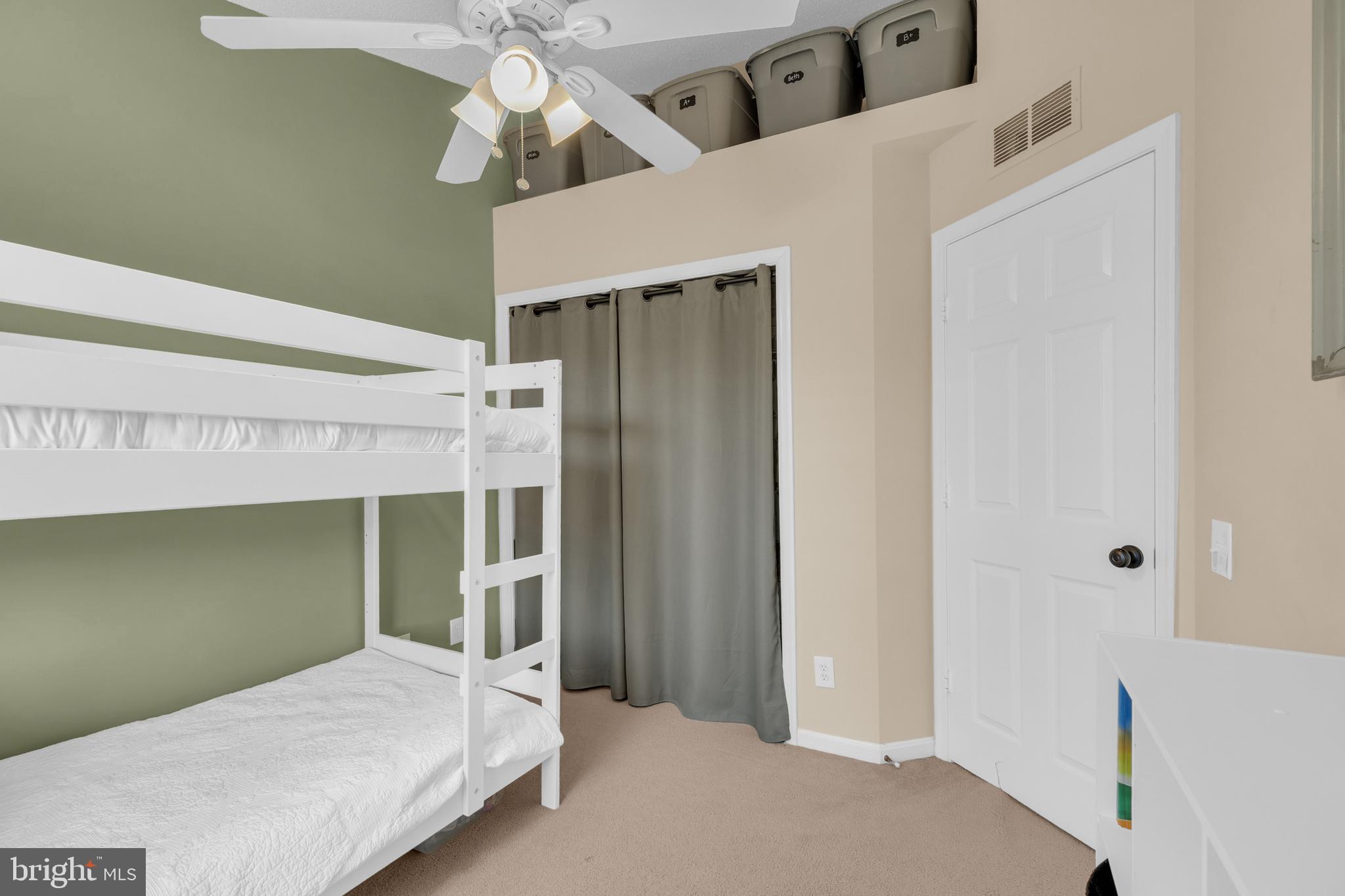 GUNSTON CORNER - Residential