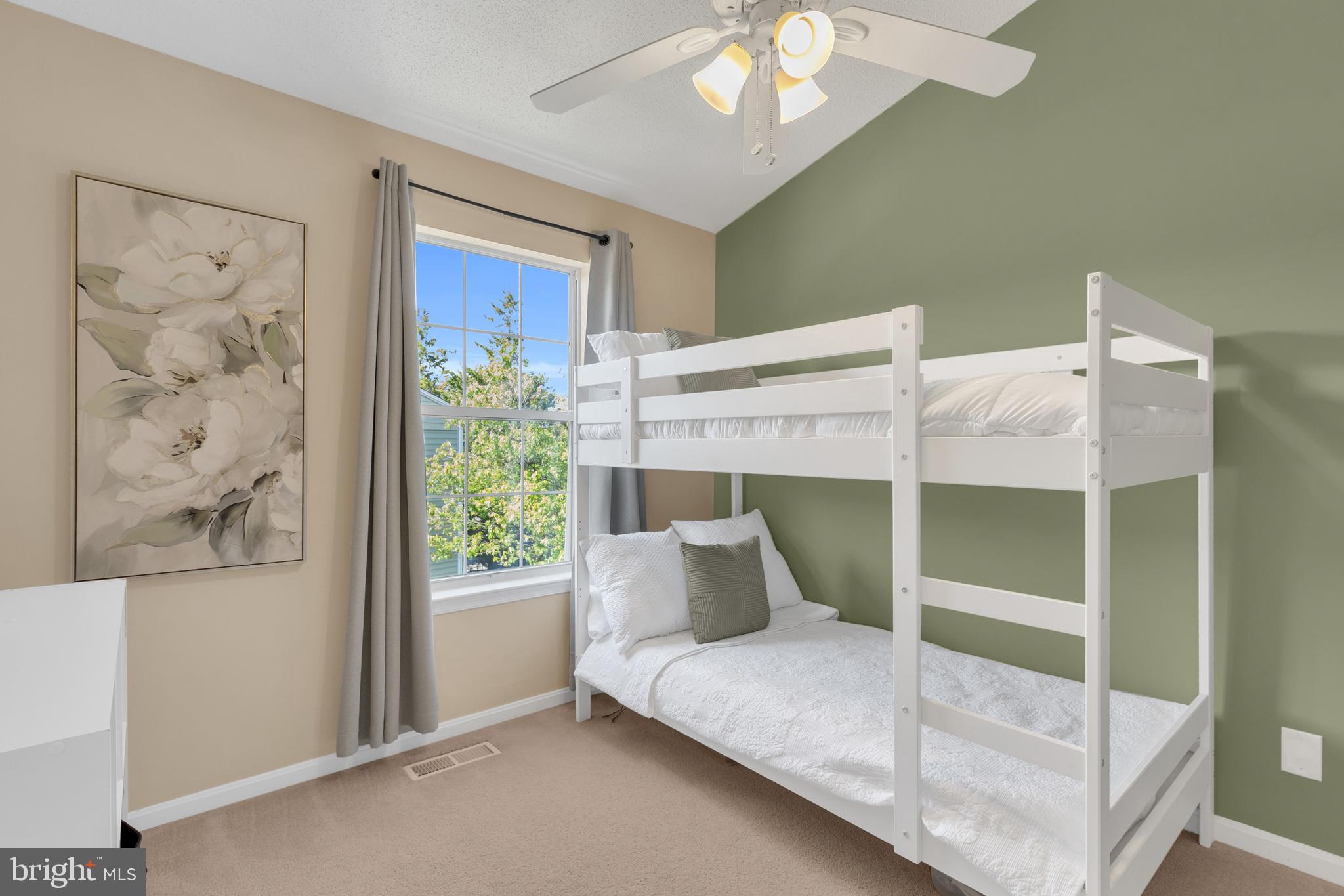 GUNSTON CORNER - Residential