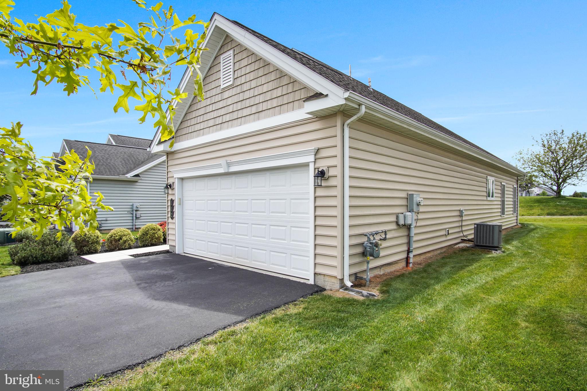TRADITIONS OF AMERICA AT SILVER SPRING - Residential