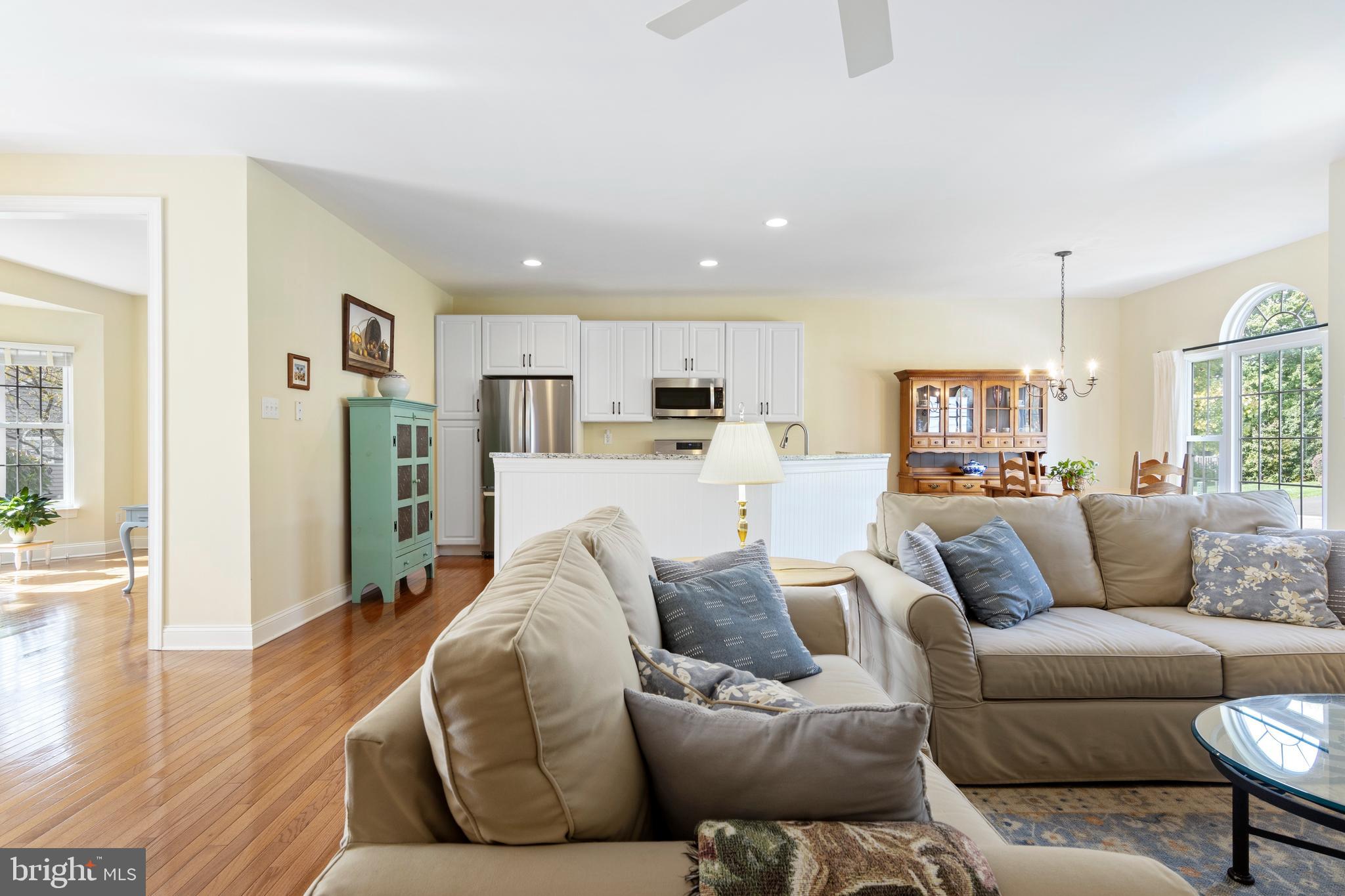 BELMONT - Residential
