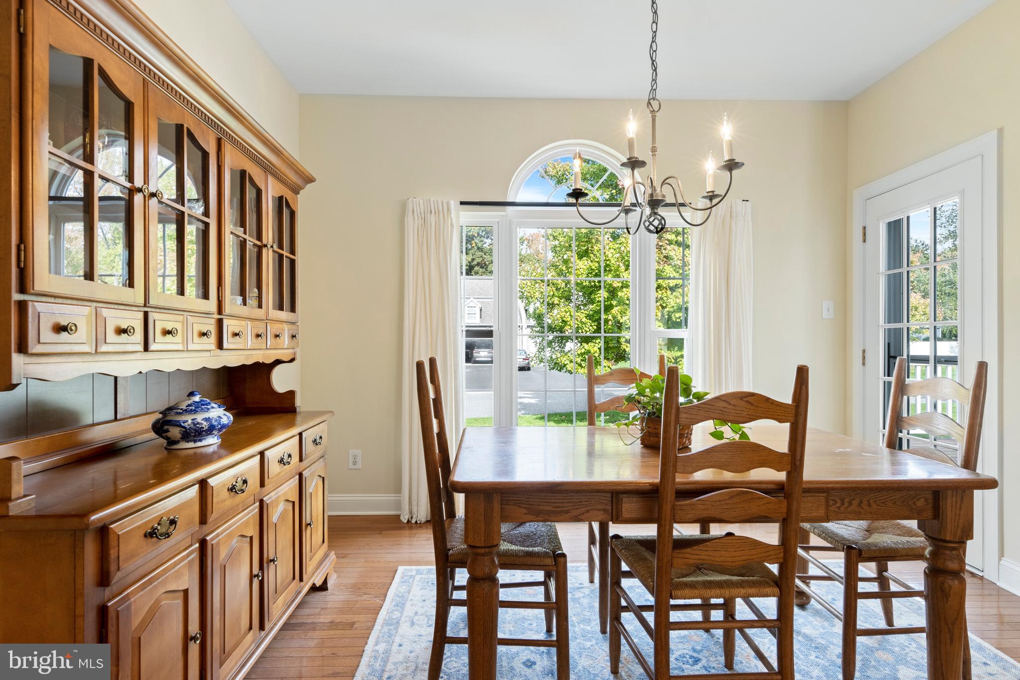 BELMONT - Residential