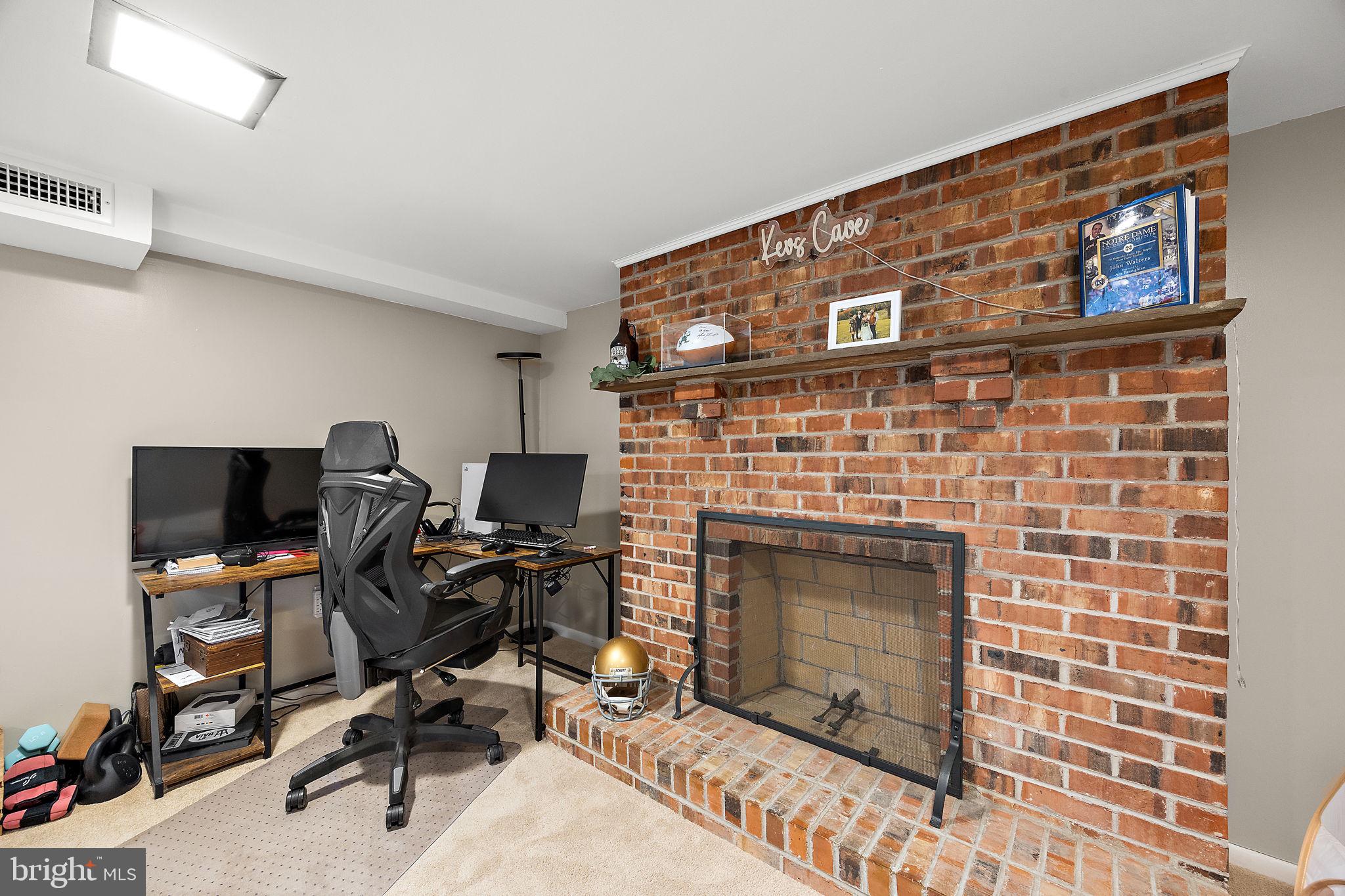 HILLENDALE - Residential