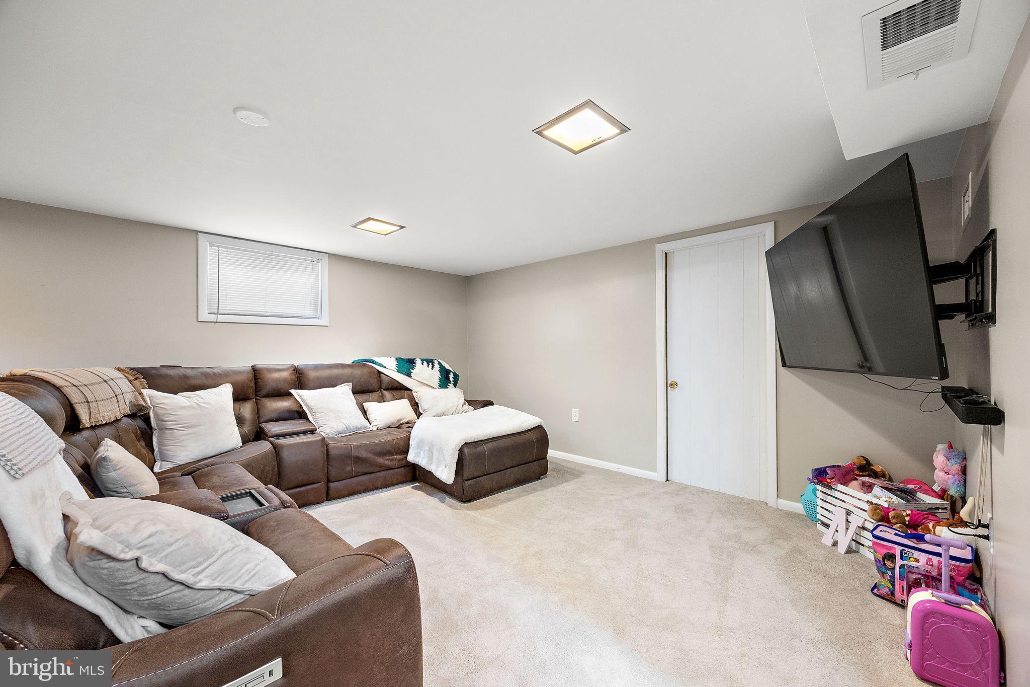 HILLENDALE - Residential