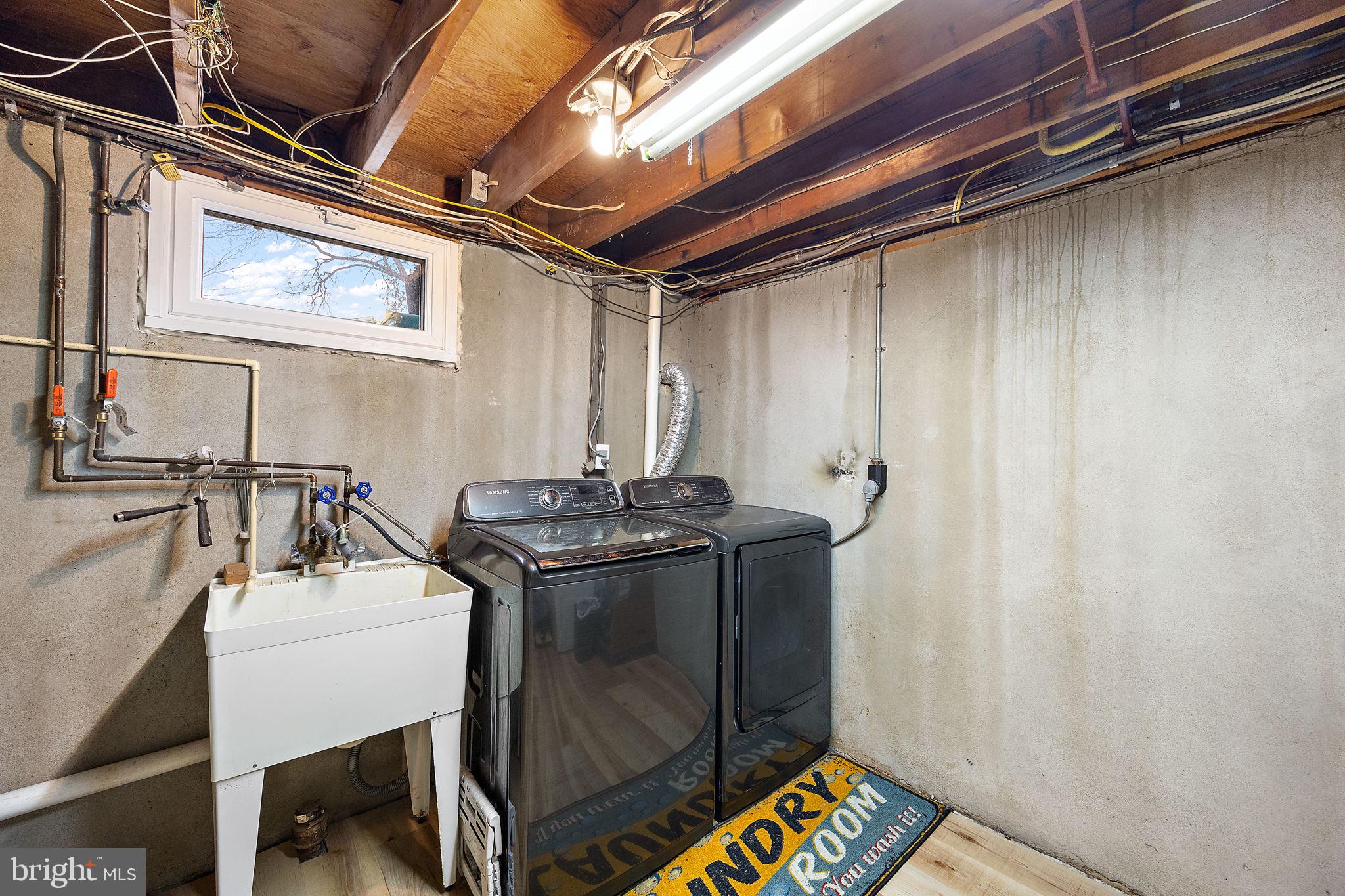 HILLENDALE - Residential