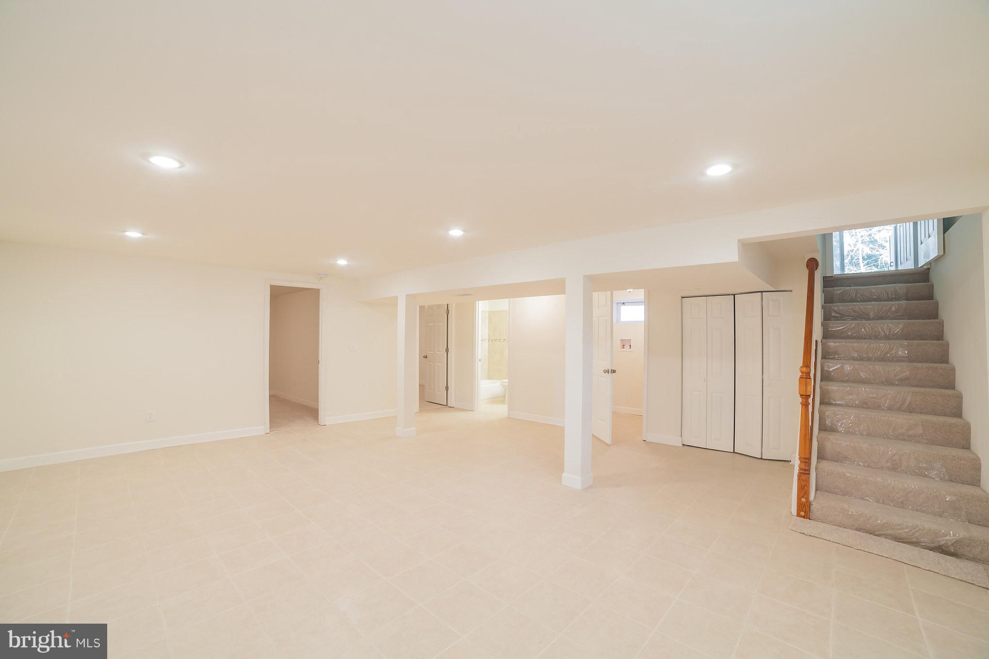 WOODHOLME - Residential