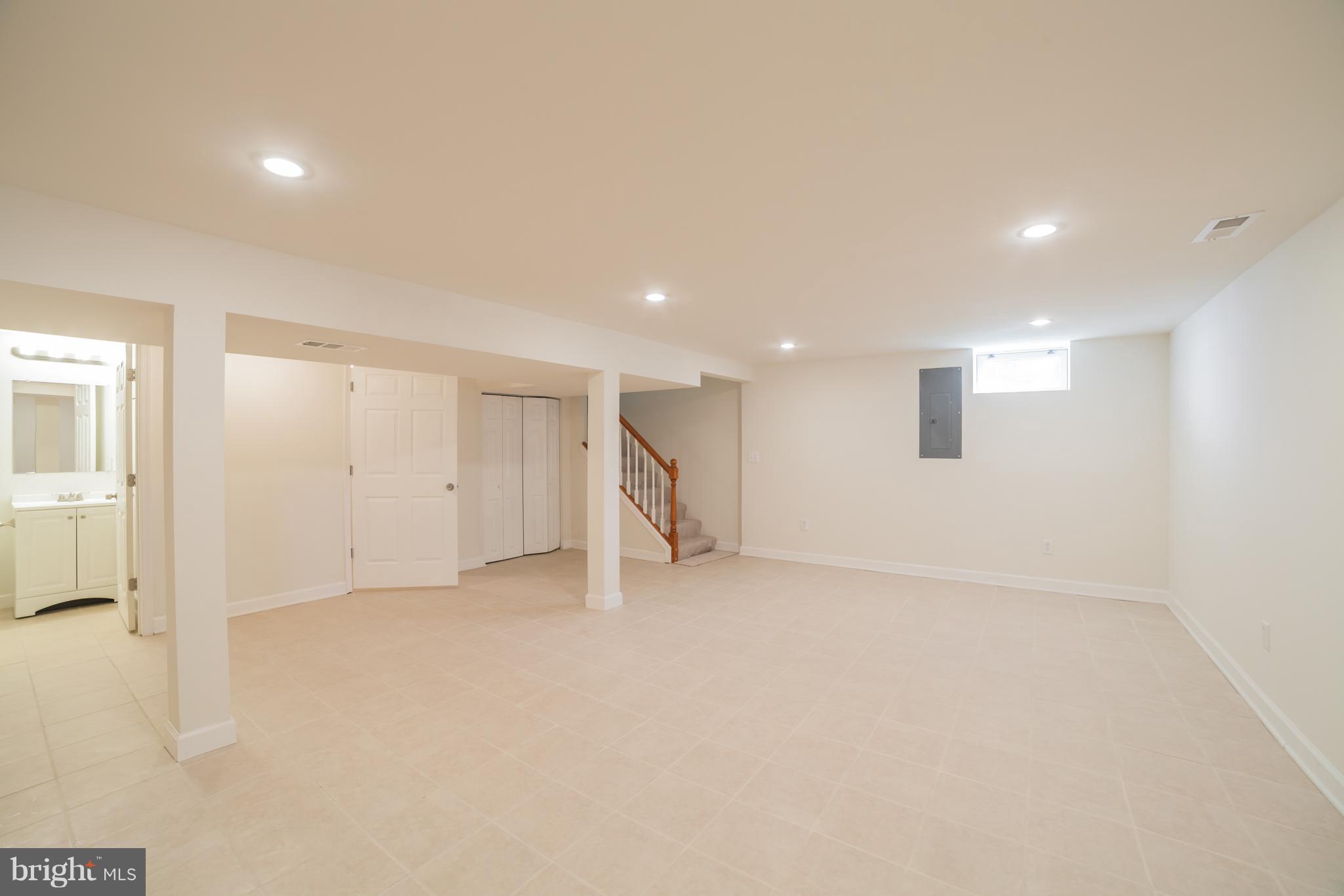 WOODHOLME - Residential