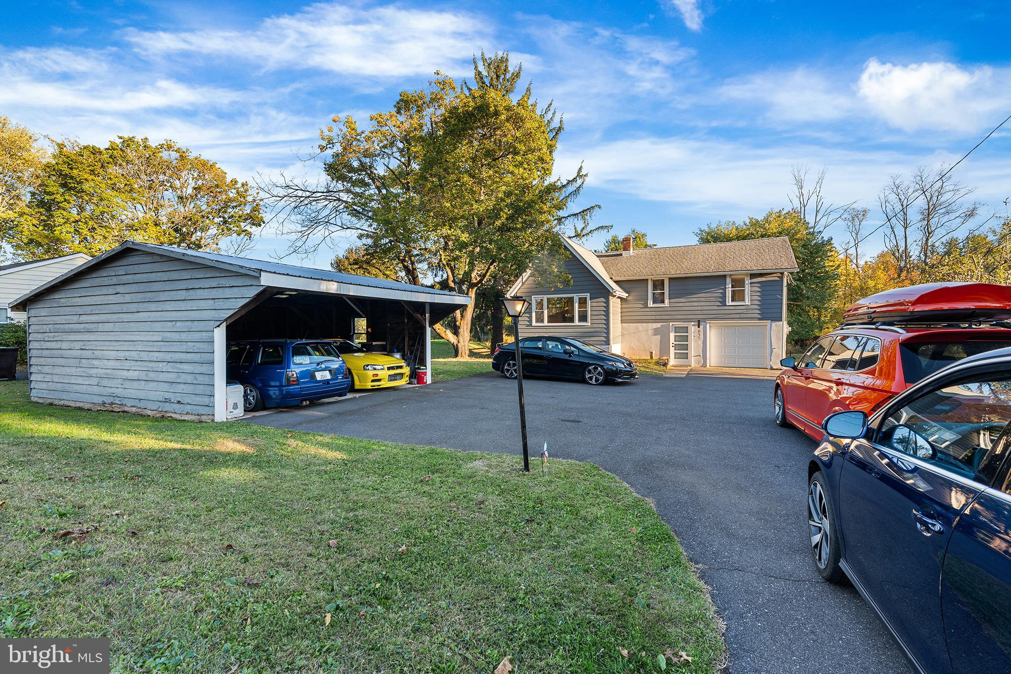 657 TRUMBAUERSVILLE ROAD
