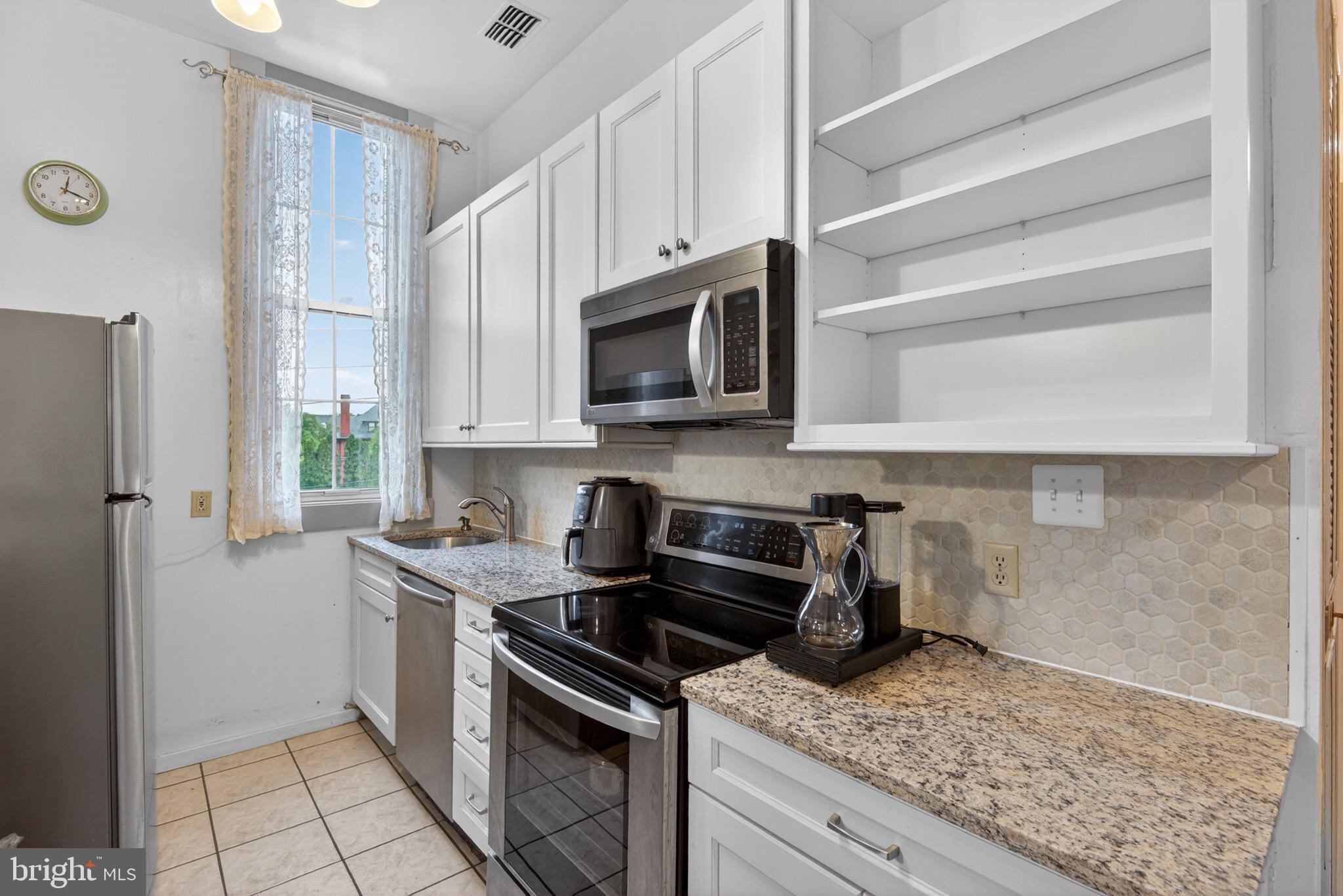 917 COLUMBIA AVENUE 137