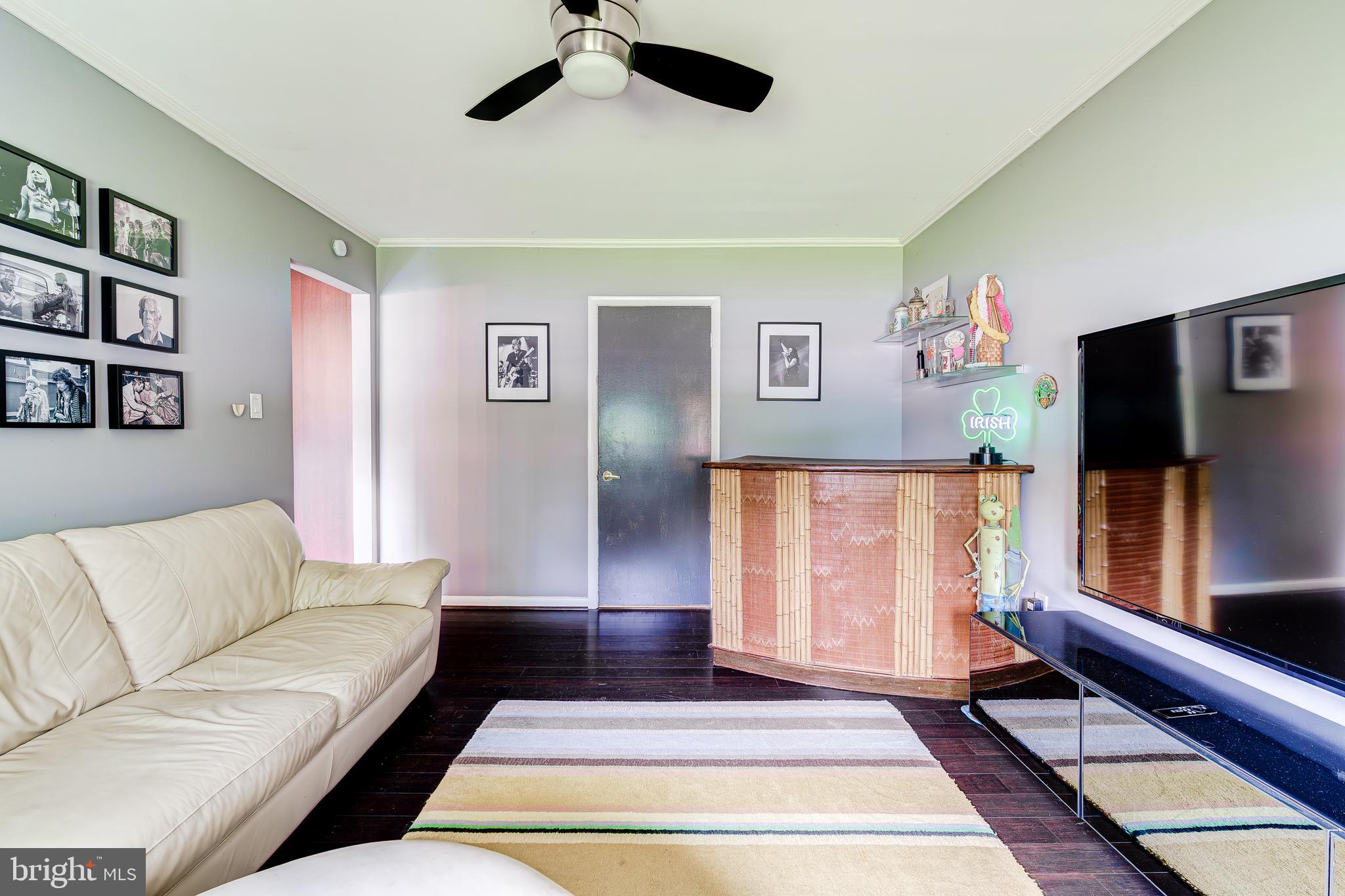 COLLINGWOOD ON THE POTOMAC - Residential