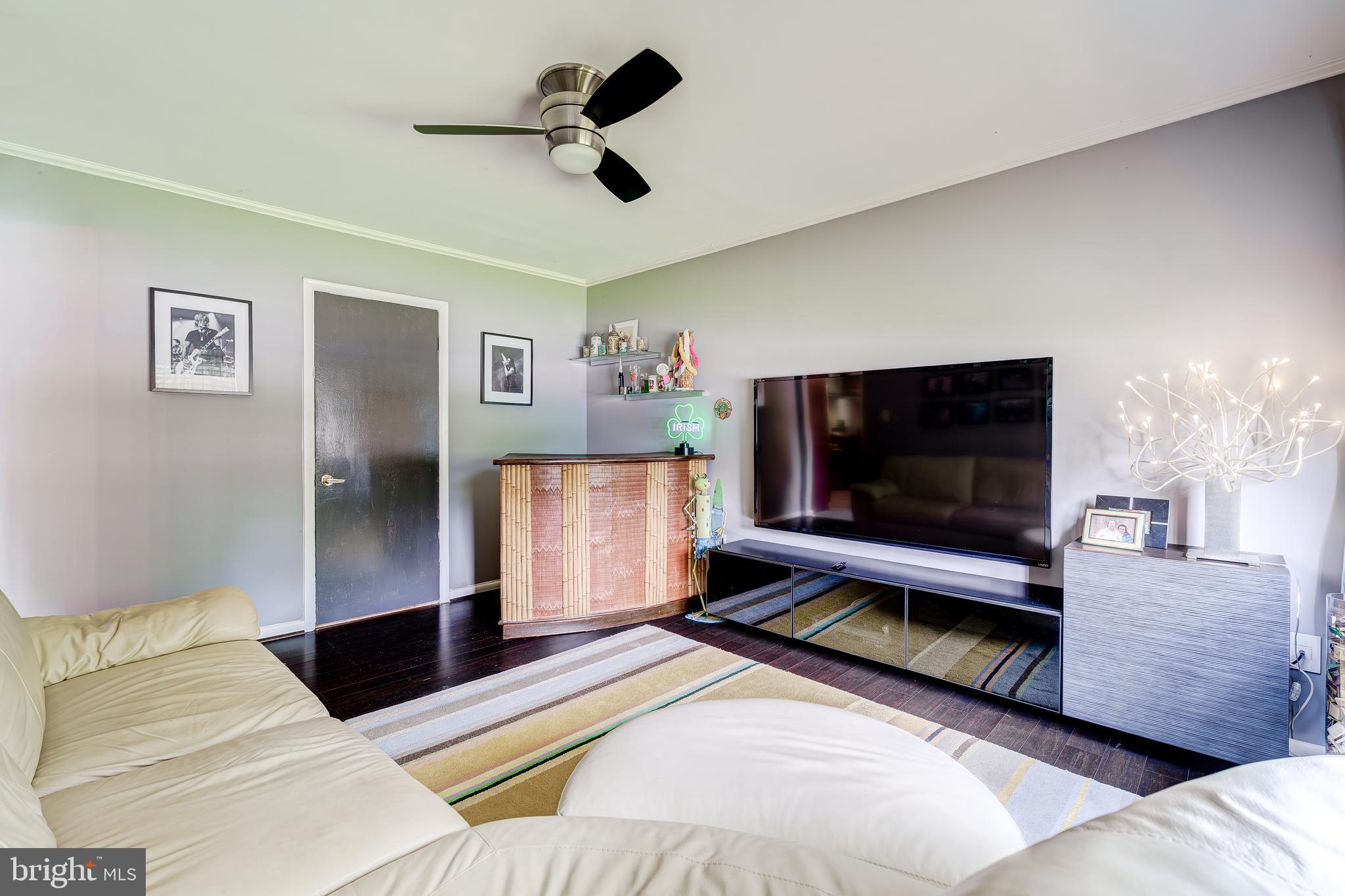 COLLINGWOOD ON THE POTOMAC - Residential