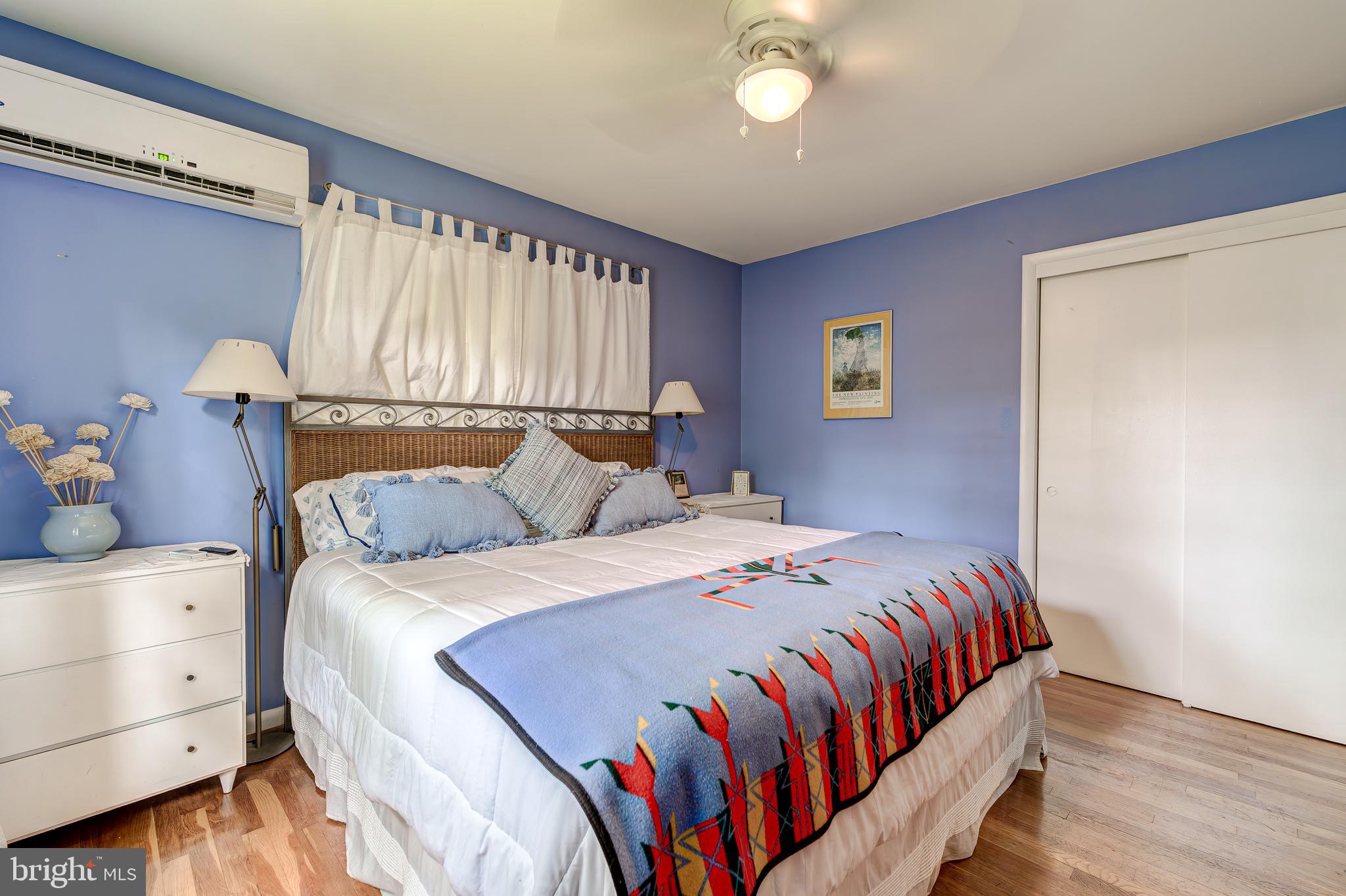 COLLINGWOOD ON THE POTOMAC - Residential