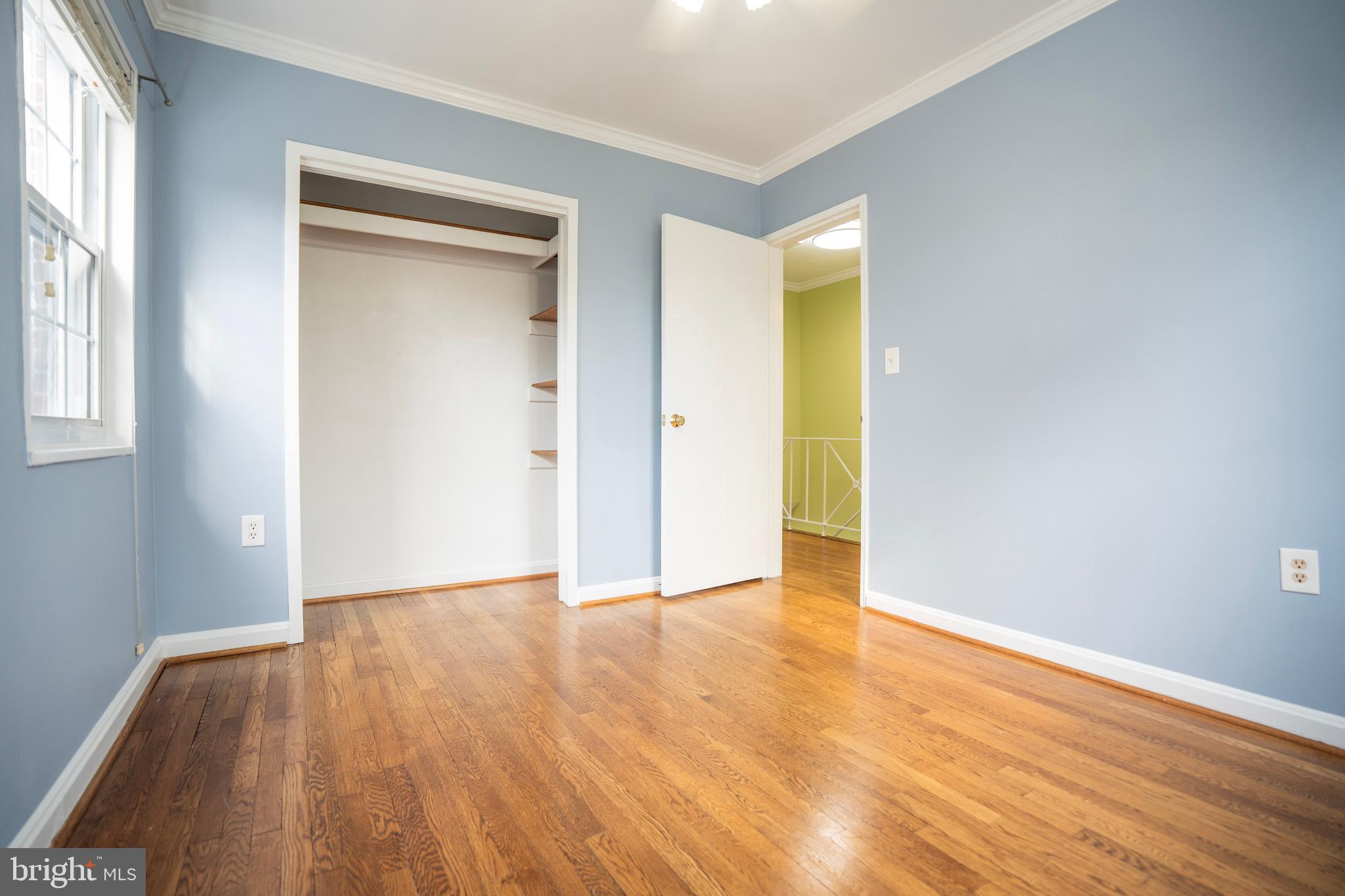 BEVERLY HILLS - Residential Lease