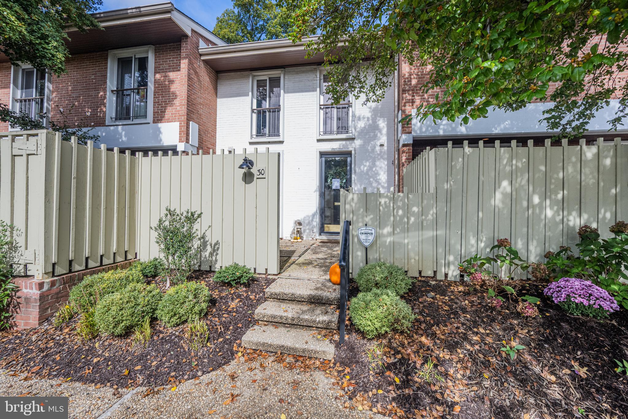 30 BOUTON GREEN COURT