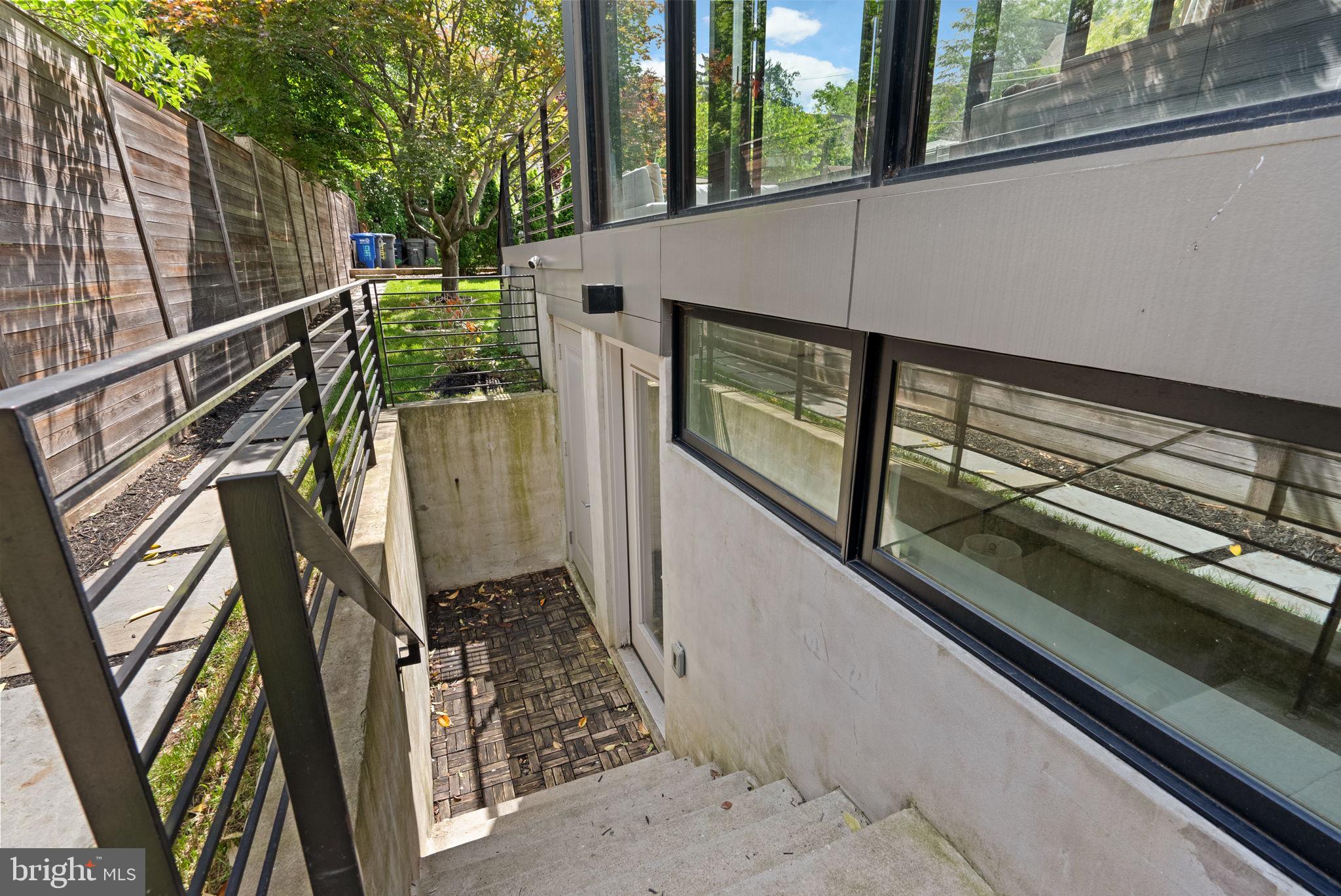 OBSERVATORY CIRCLE - Residential Income