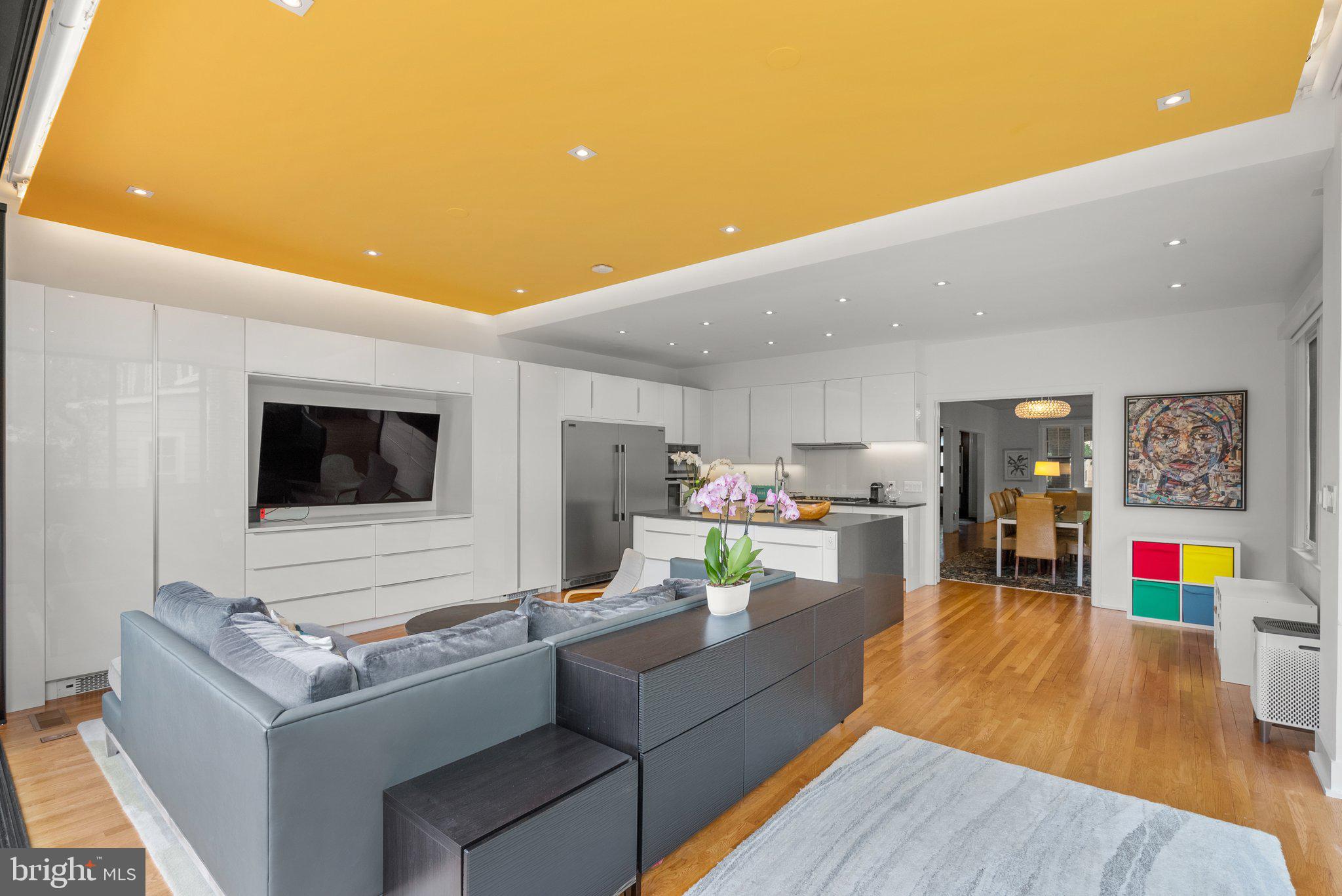 OBSERVATORY CIRCLE - Residential Income