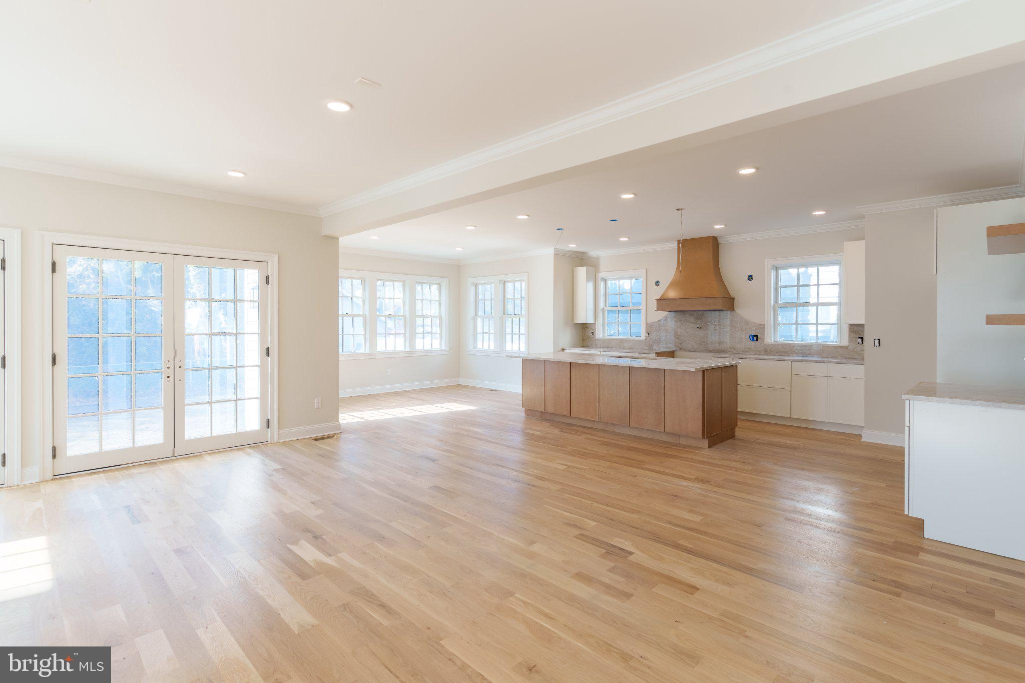 123 HAWTHORNE AVENUE