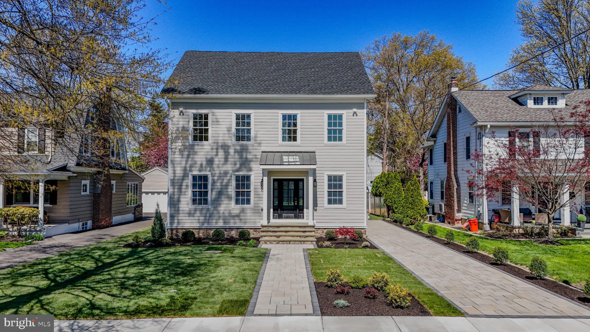 123 HAWTHORNE AVENUE