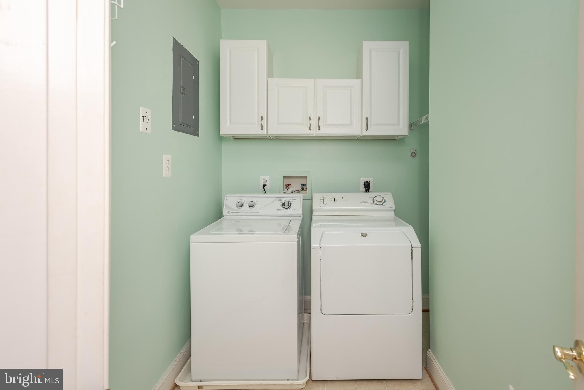 WAVERLY WOODS - Residential