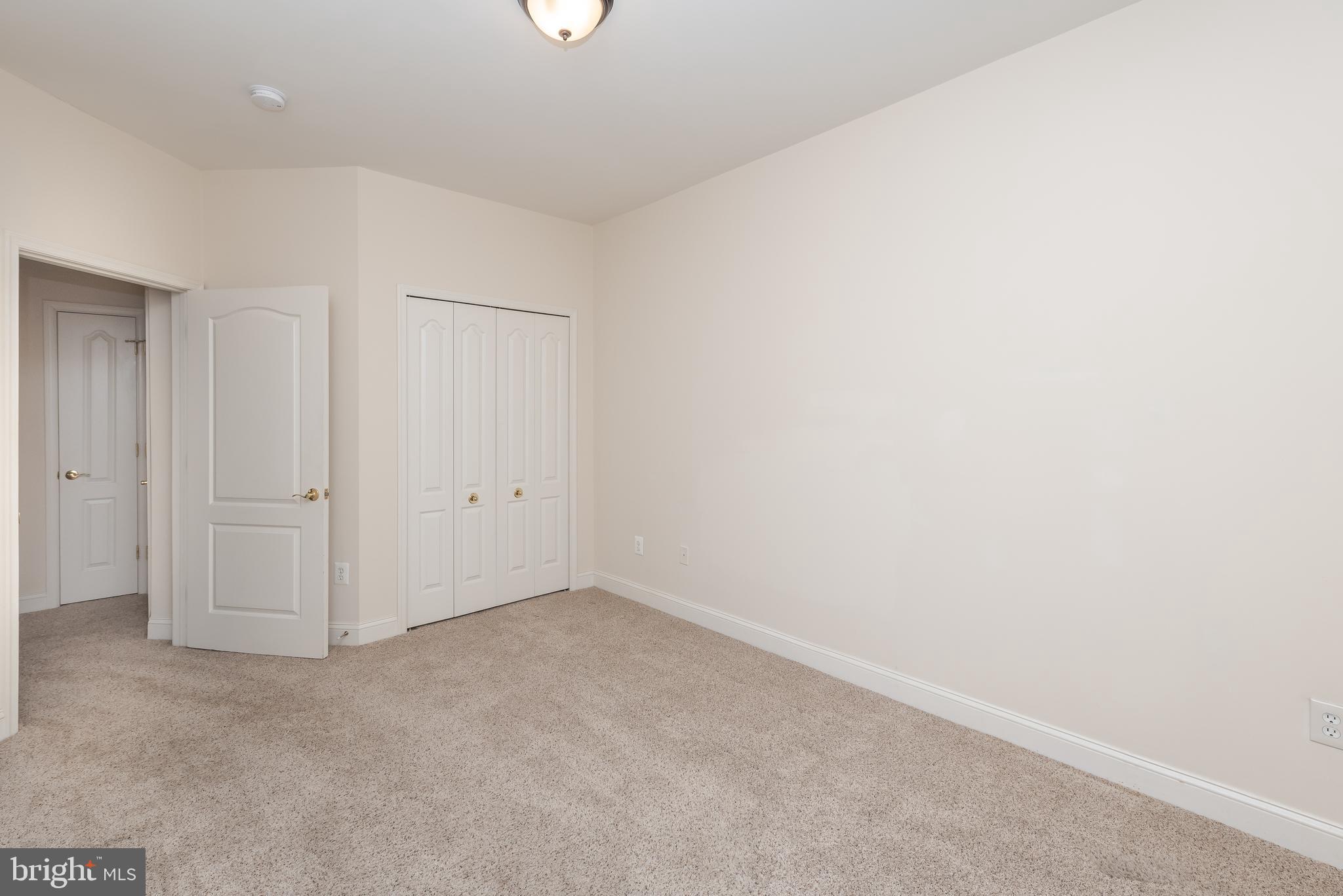 WAVERLY WOODS - Residential