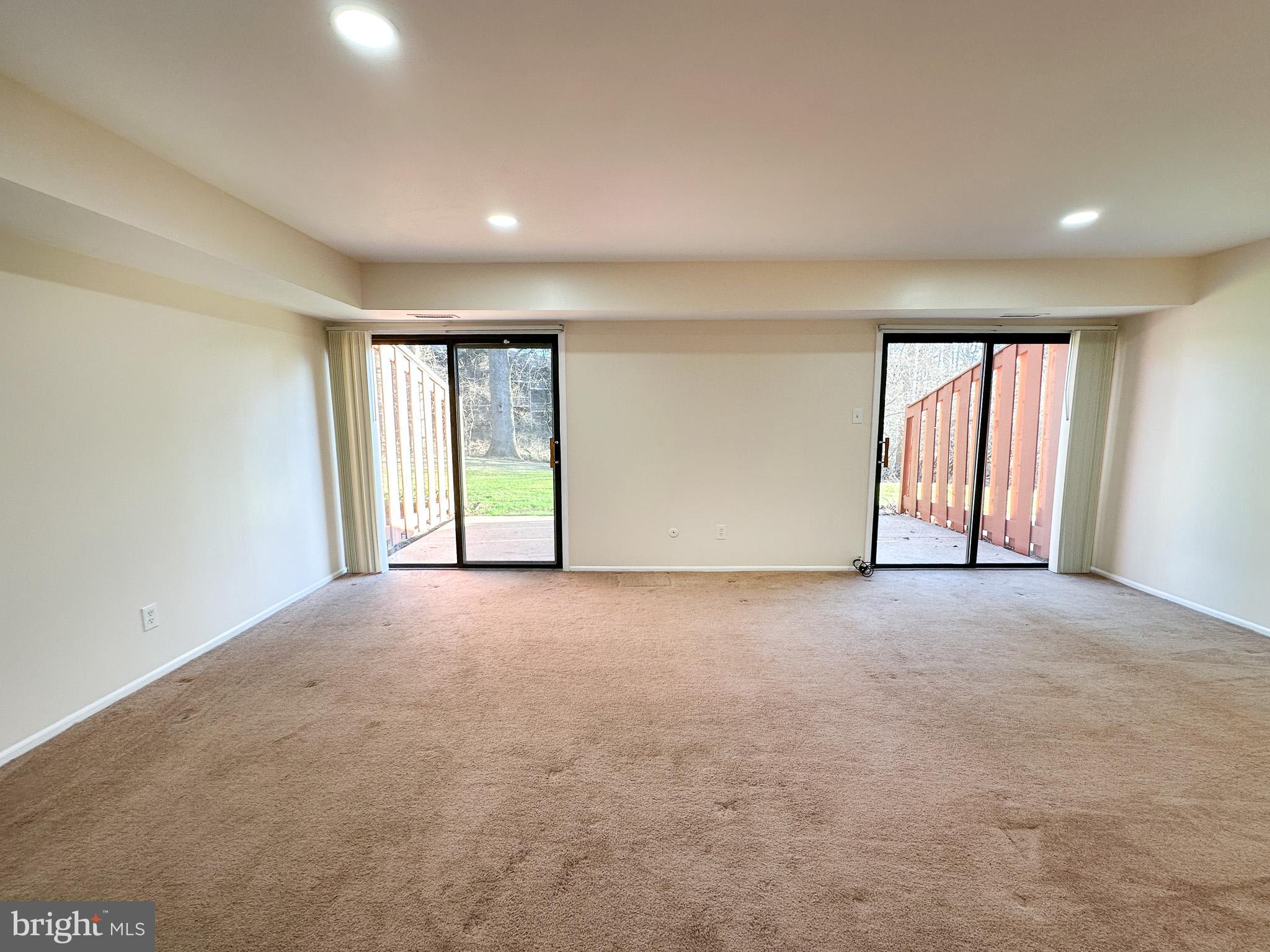 ASPENWOOD - Residential