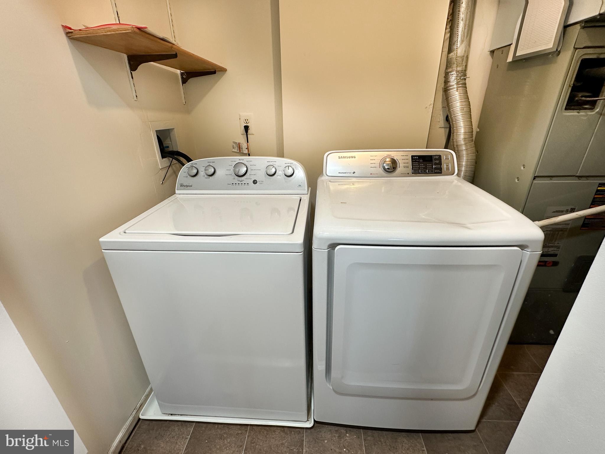 ASPENWOOD - Residential