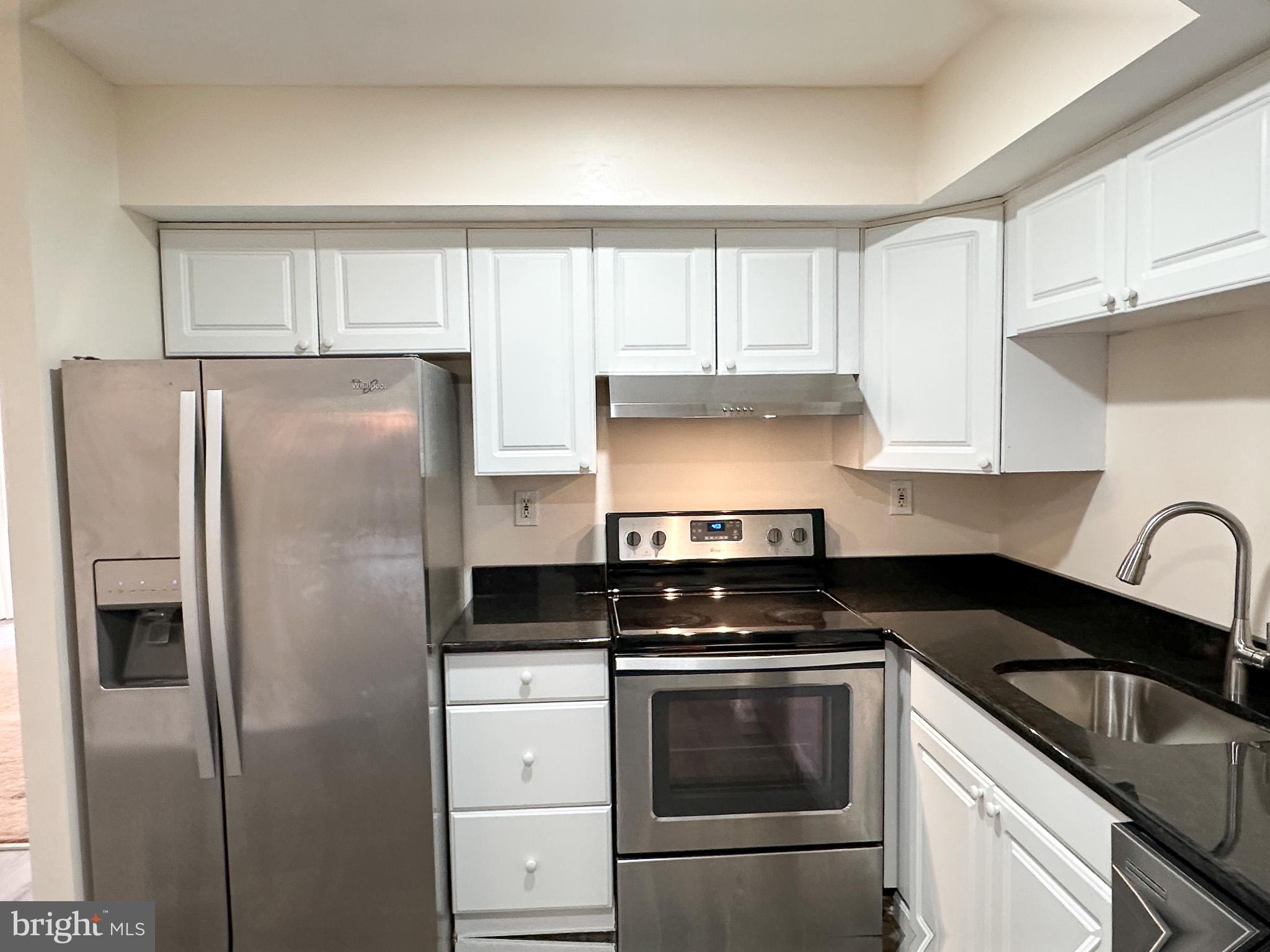 ASPENWOOD - Residential