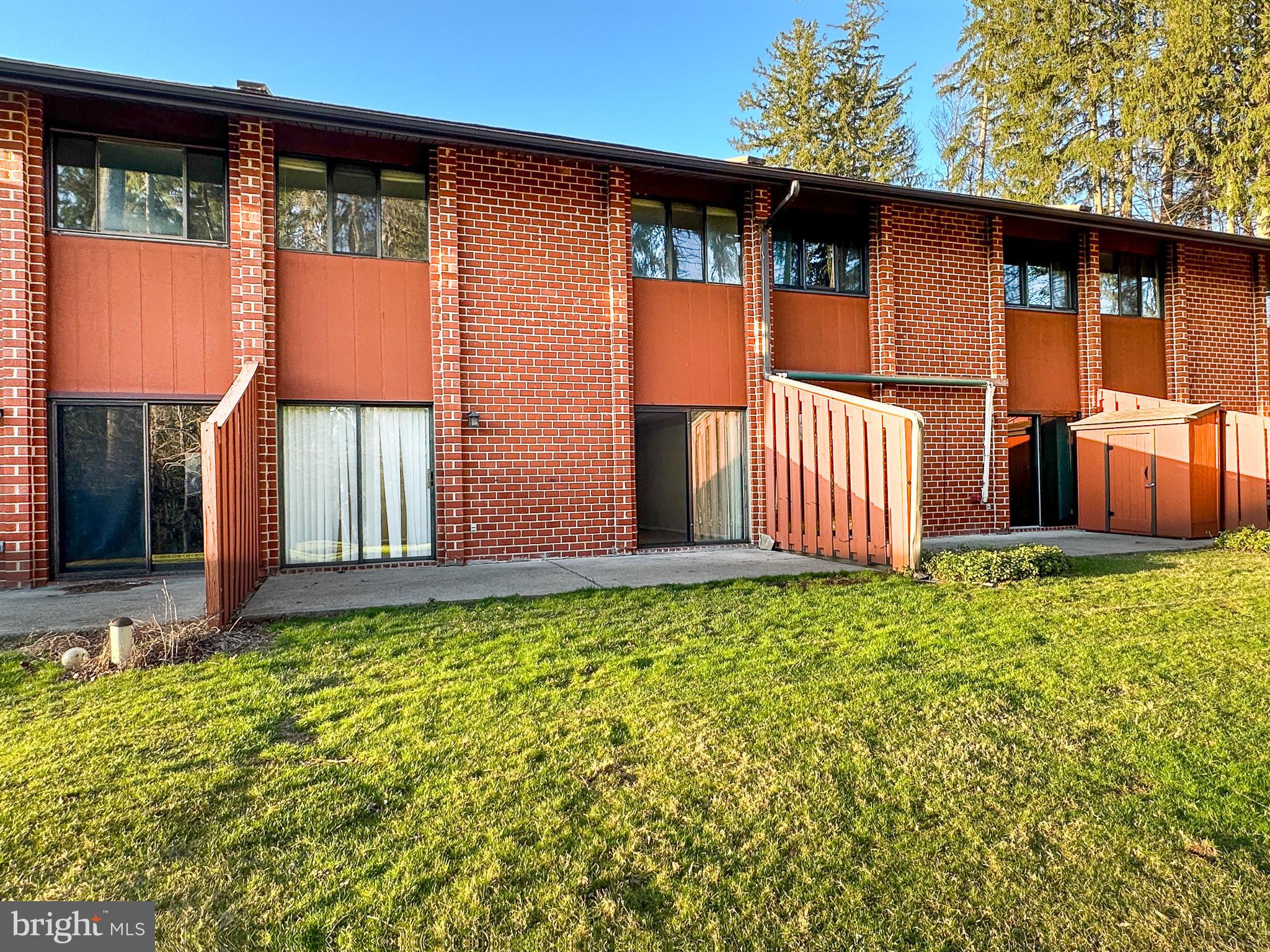 ASPENWOOD - Residential