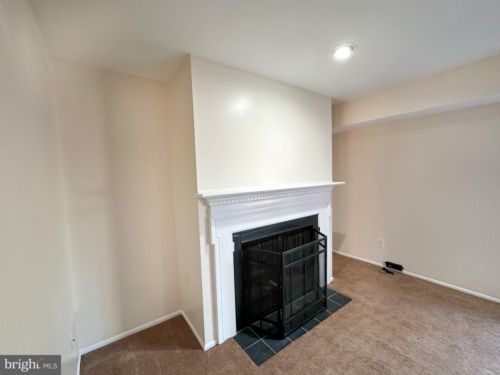 ASPENWOOD - Residential