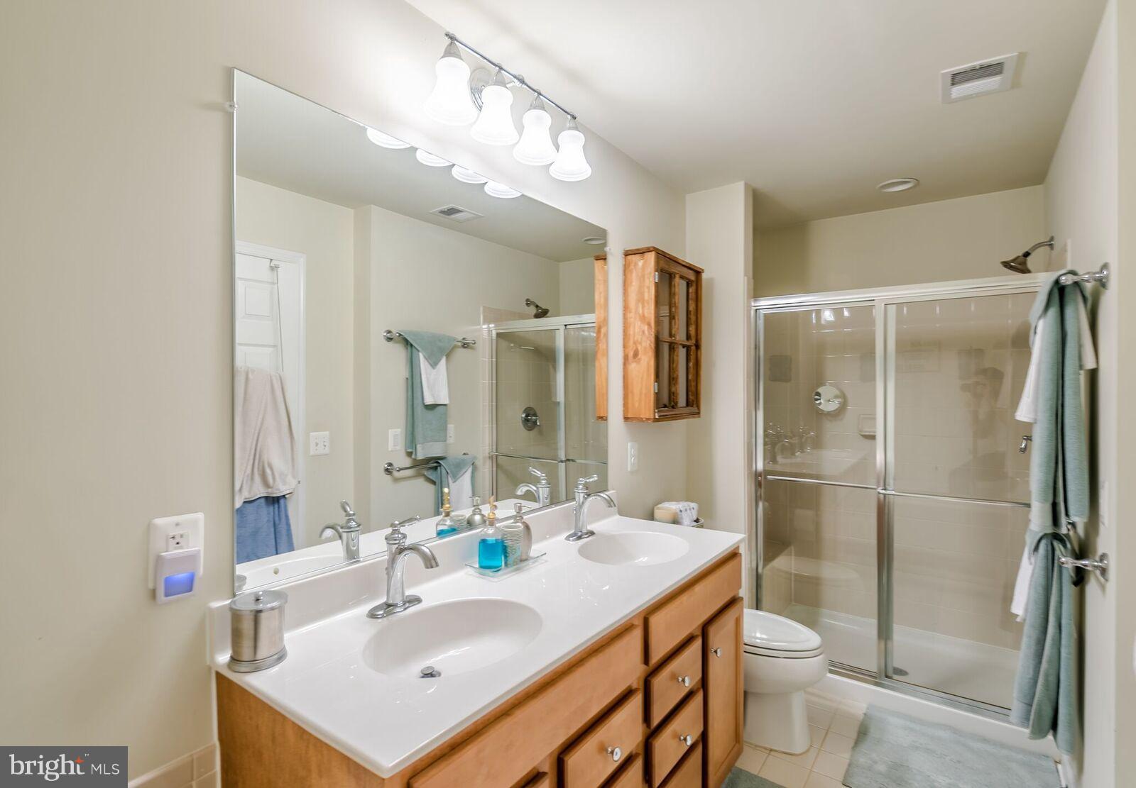 BRAMBLETON LANDBAY 2 - Residential Lease