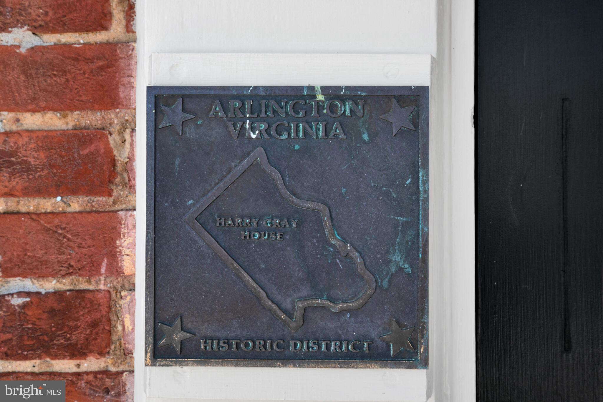 ARLINGTON VIEW - Residential