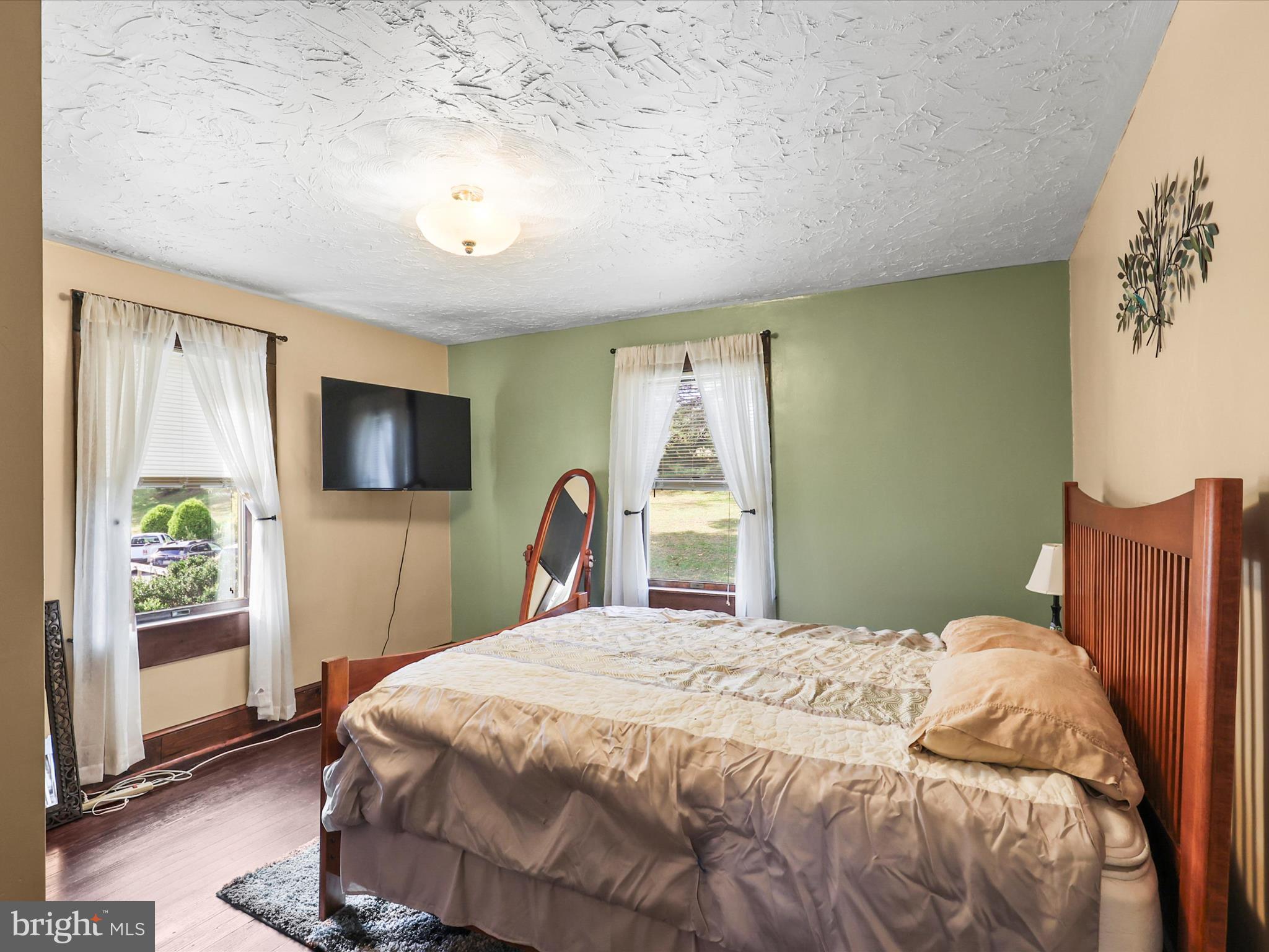 ZIONS VIEW - Residential