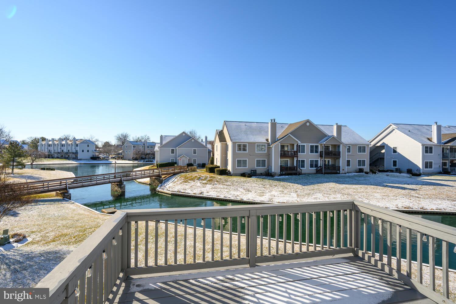 BAYSIDE - Residential