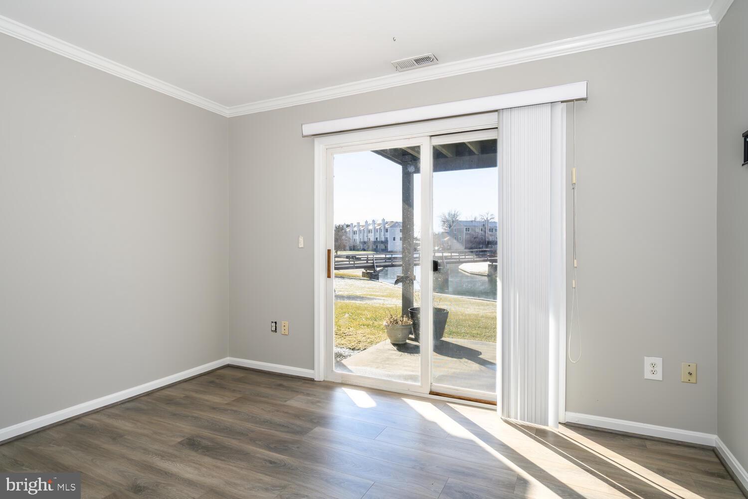 BAYSIDE - Residential