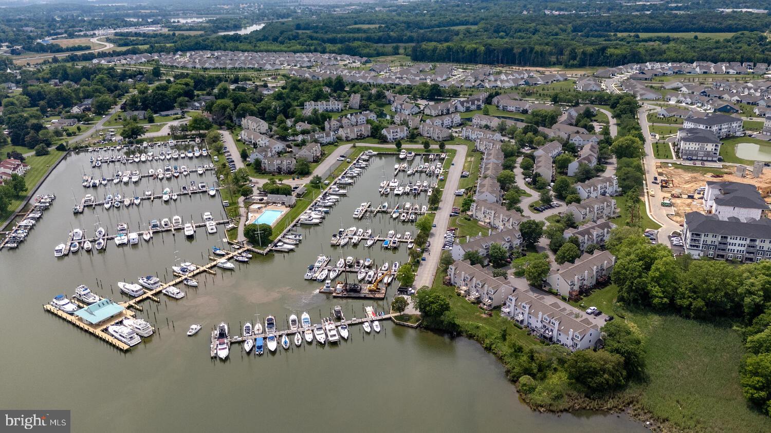 BAYSIDE - Residential