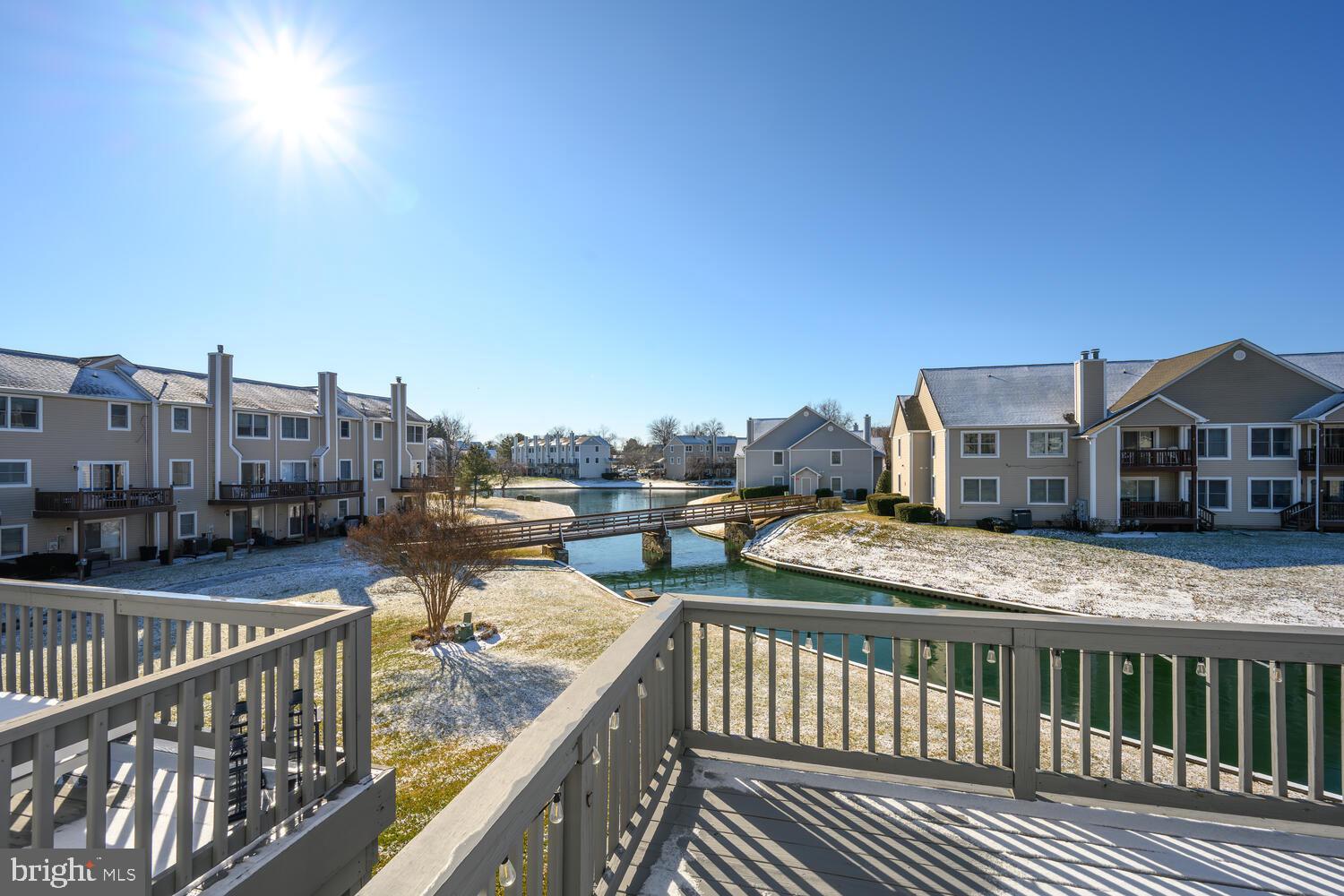 BAYSIDE - Residential