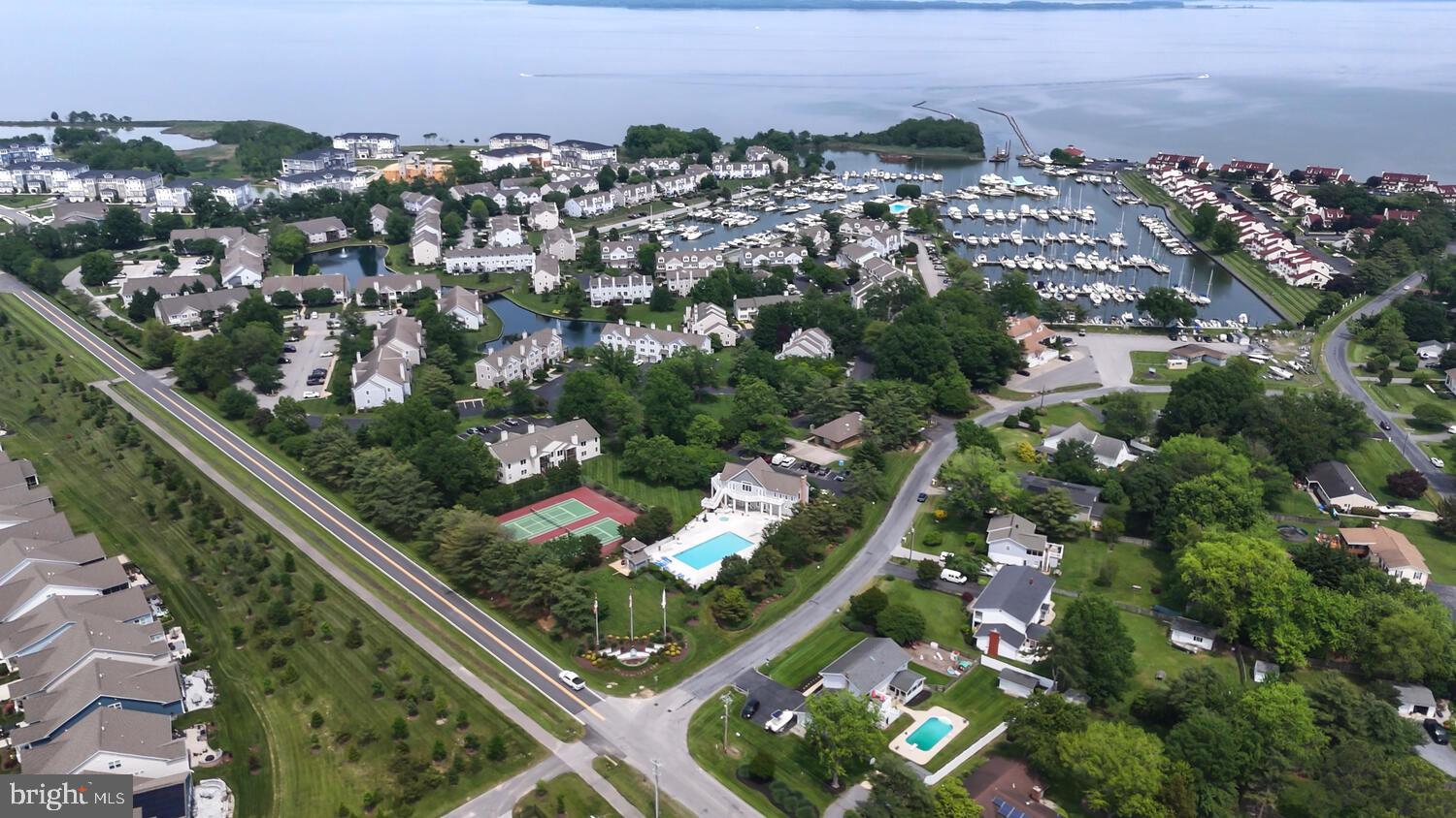 BAYSIDE - Residential