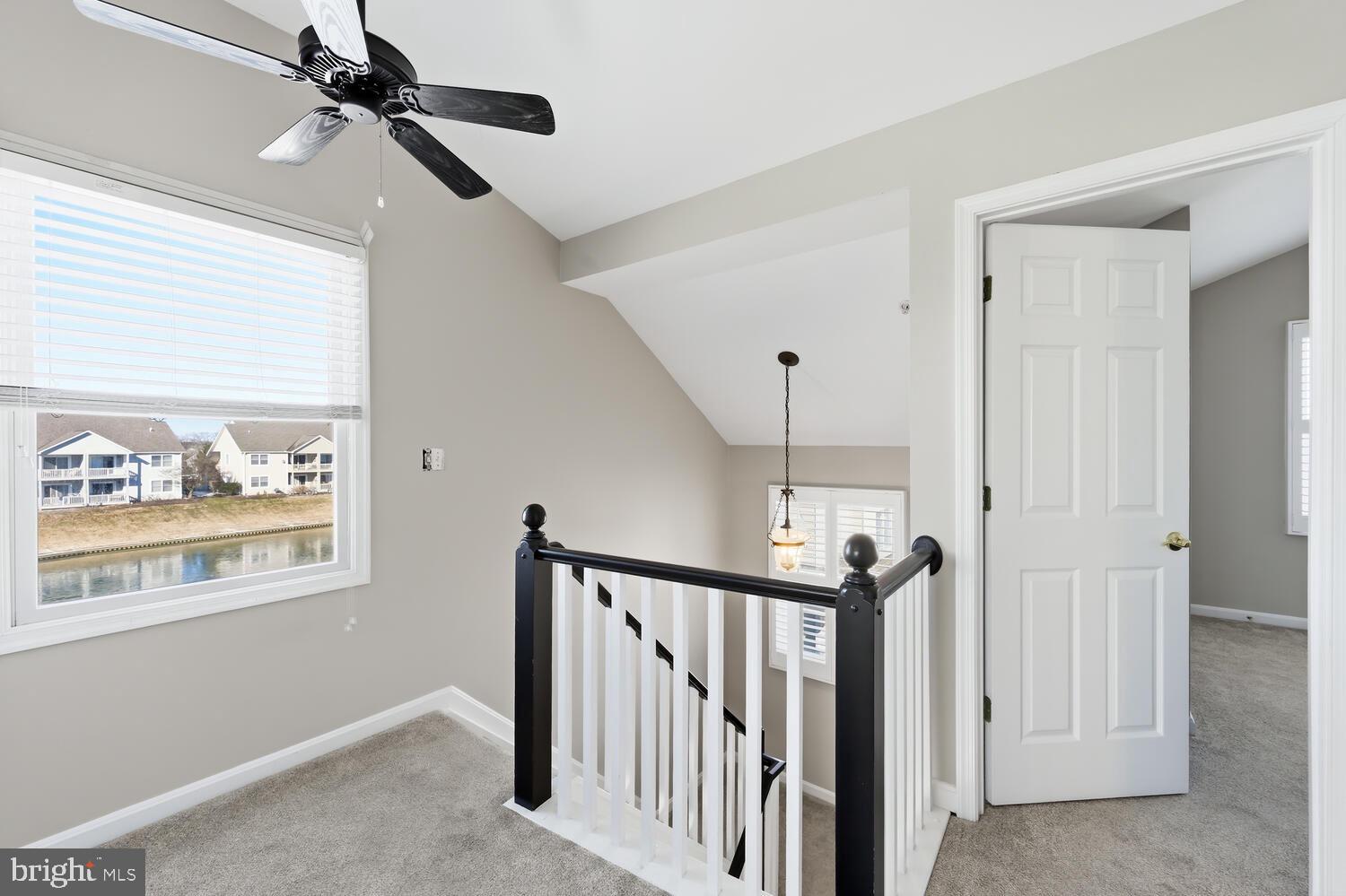 BAYSIDE - Residential