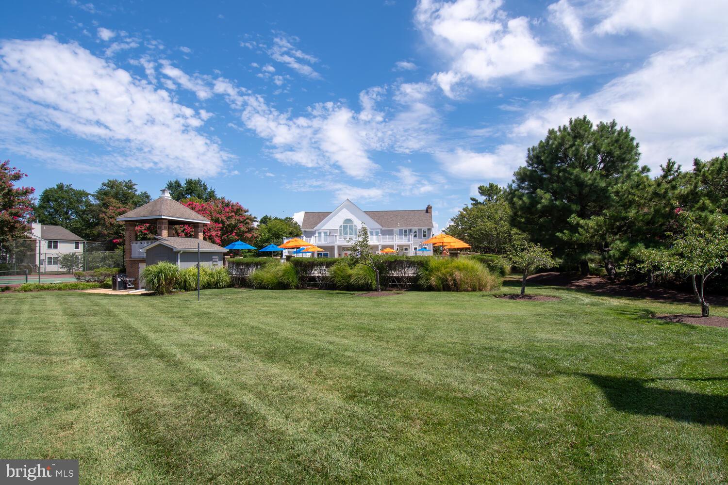 BAYSIDE - Residential