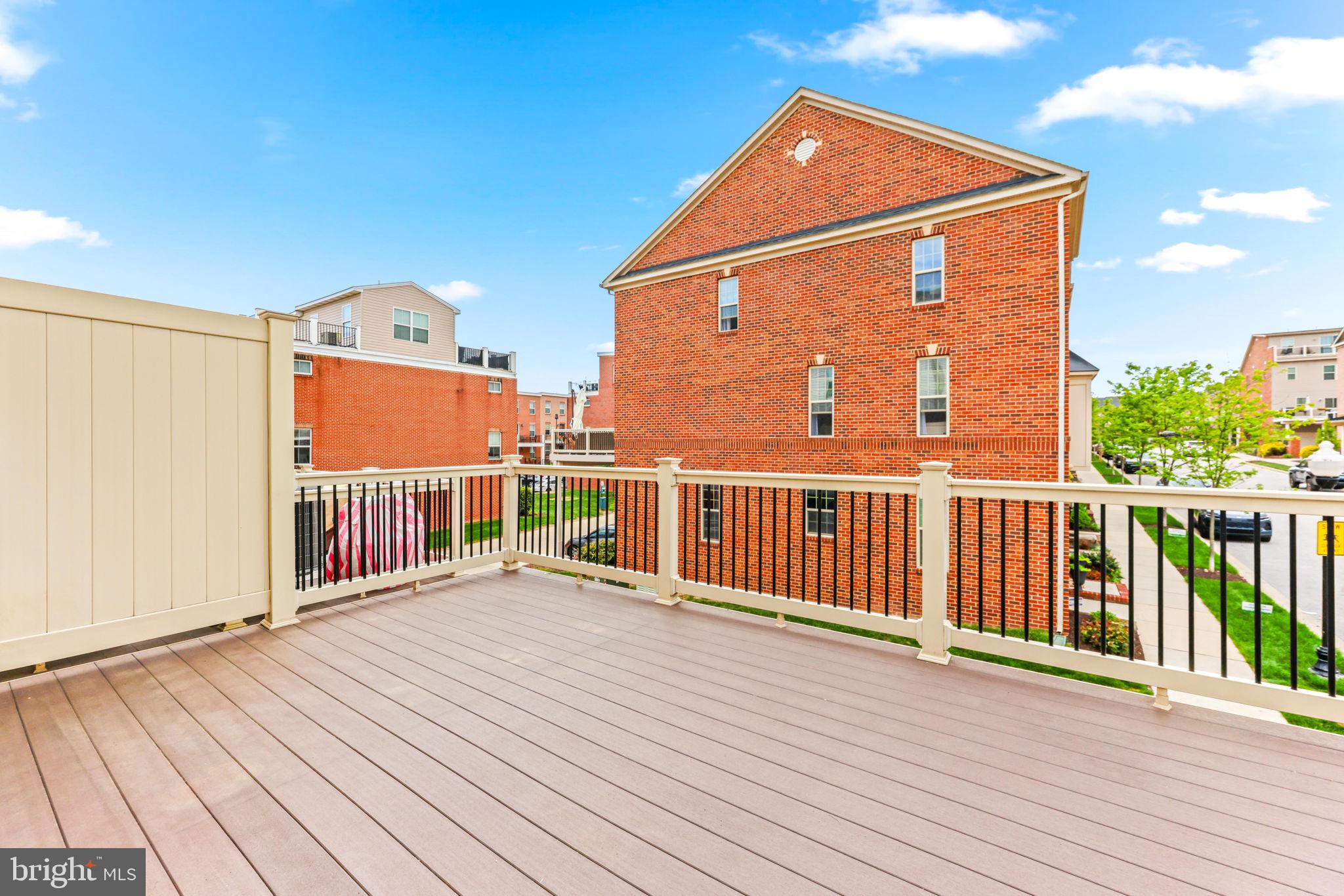 O'DONNELL SQUARE - Residential