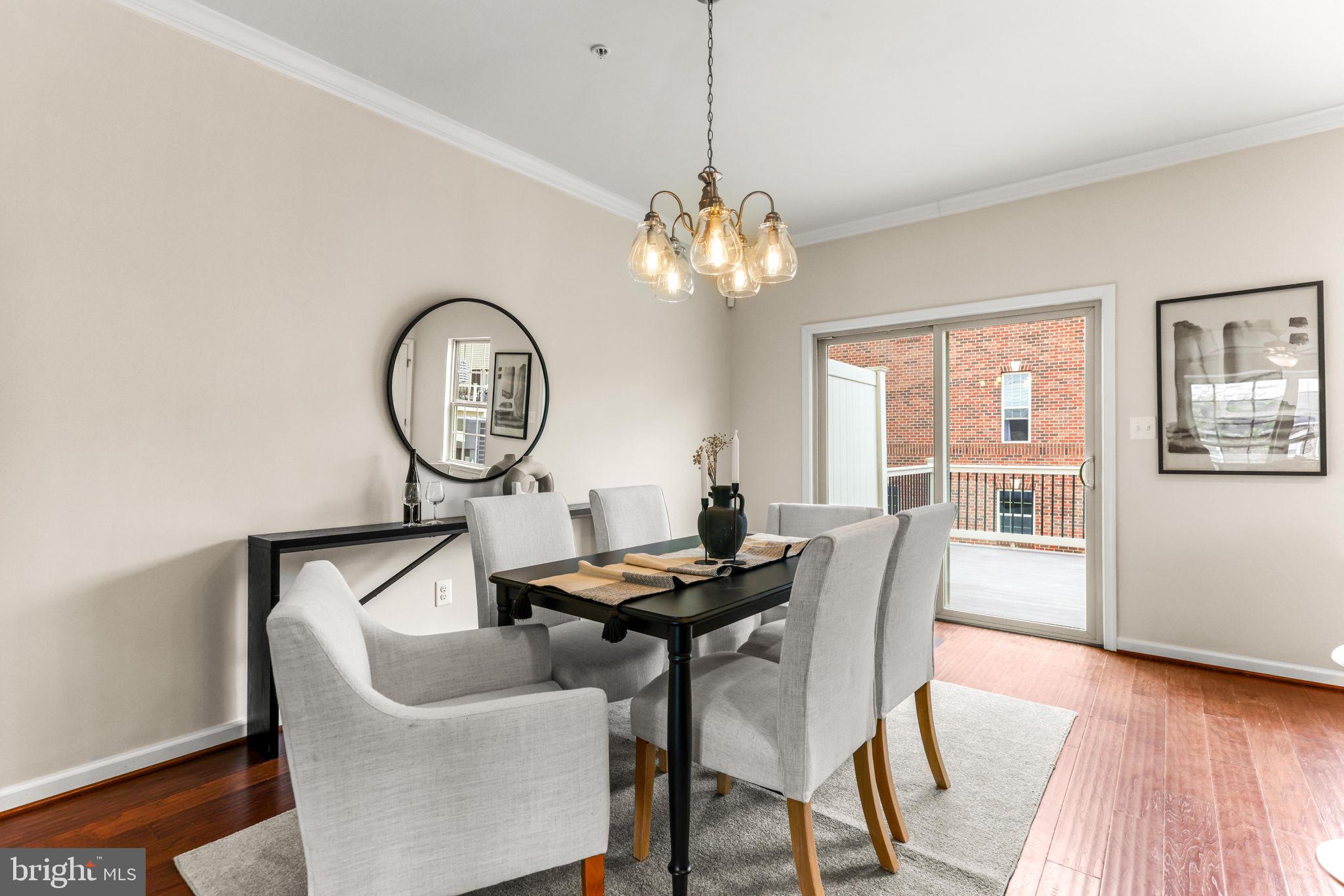 O'DONNELL SQUARE - Residential