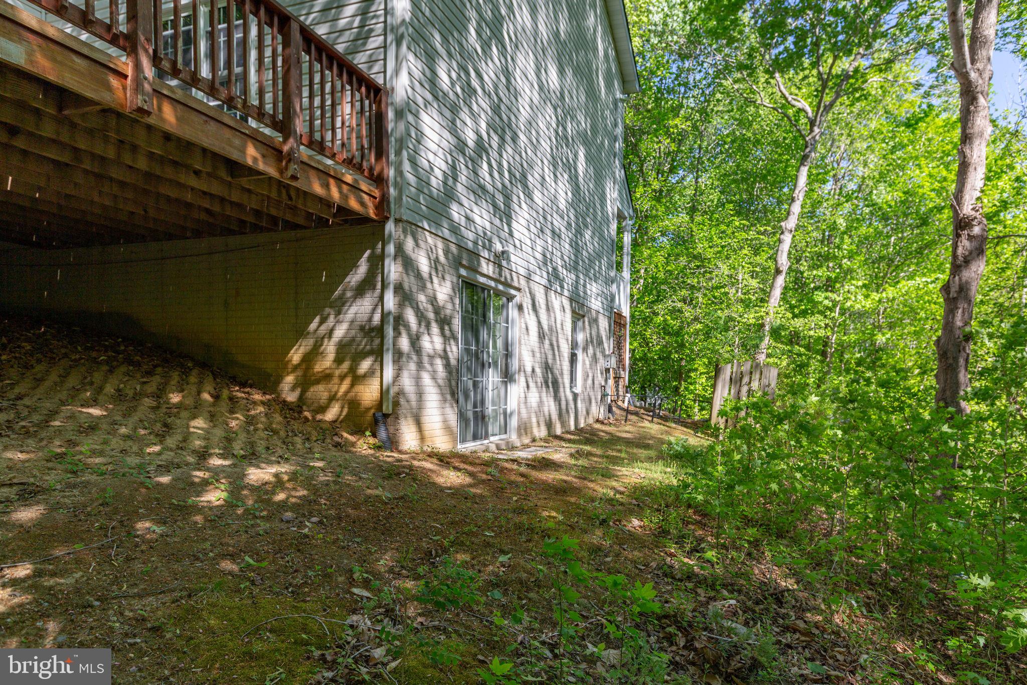 PRESIDENTIAL LAKES - Residential