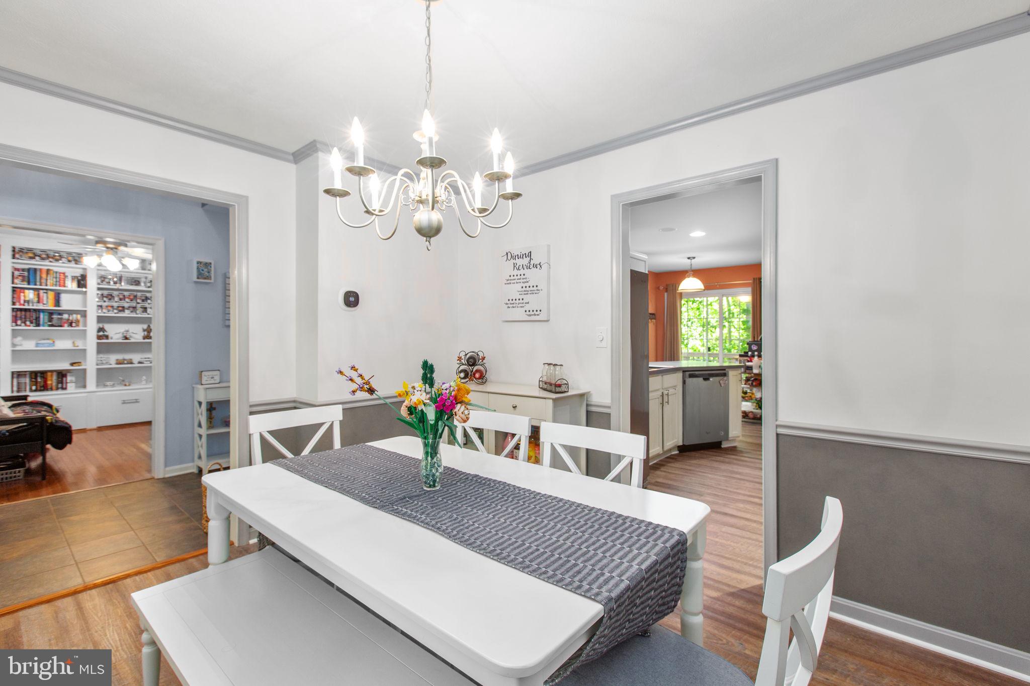 PRESIDENTIAL LAKES - Residential