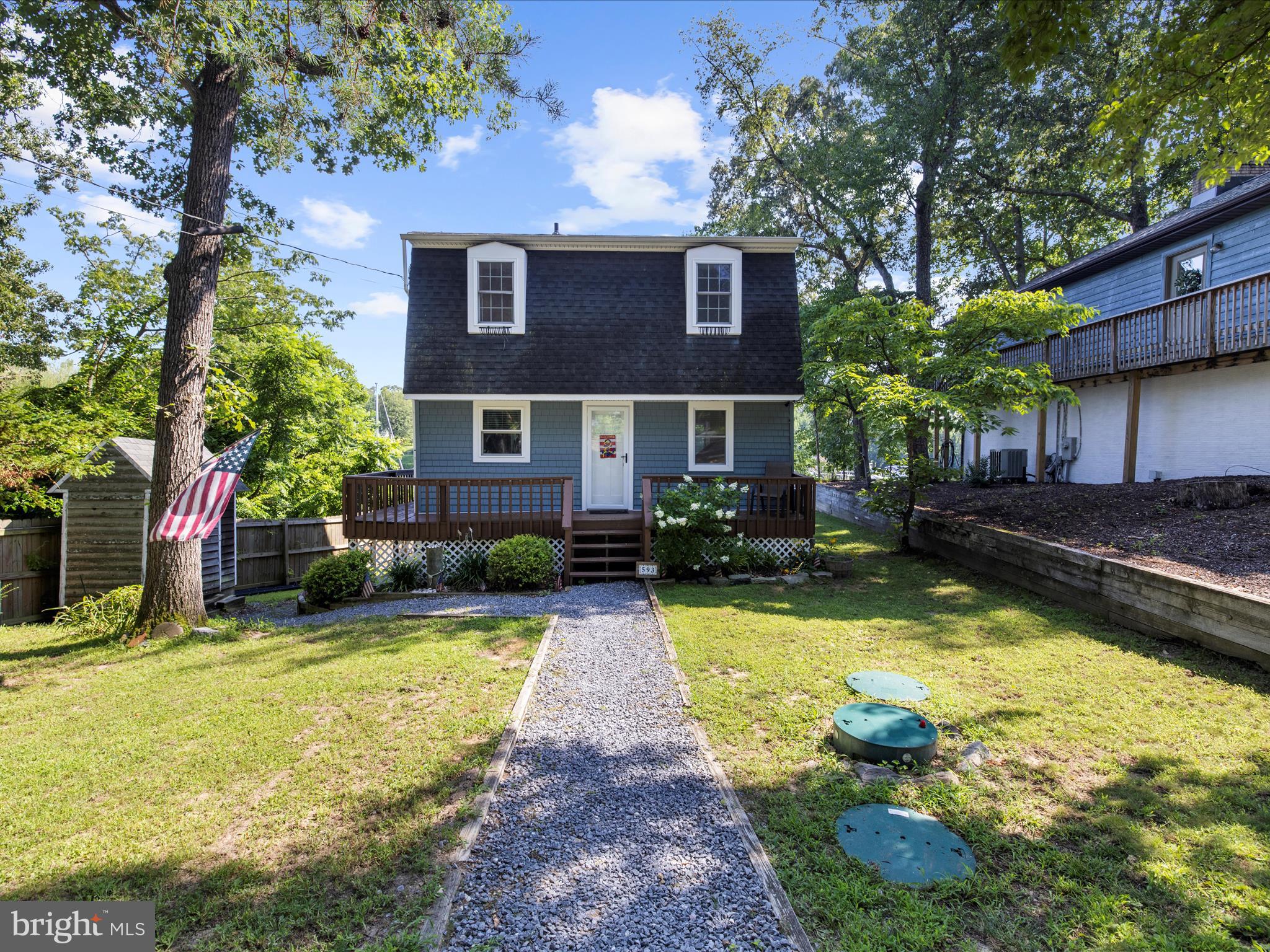 593 RIVERSIDE DRIVE