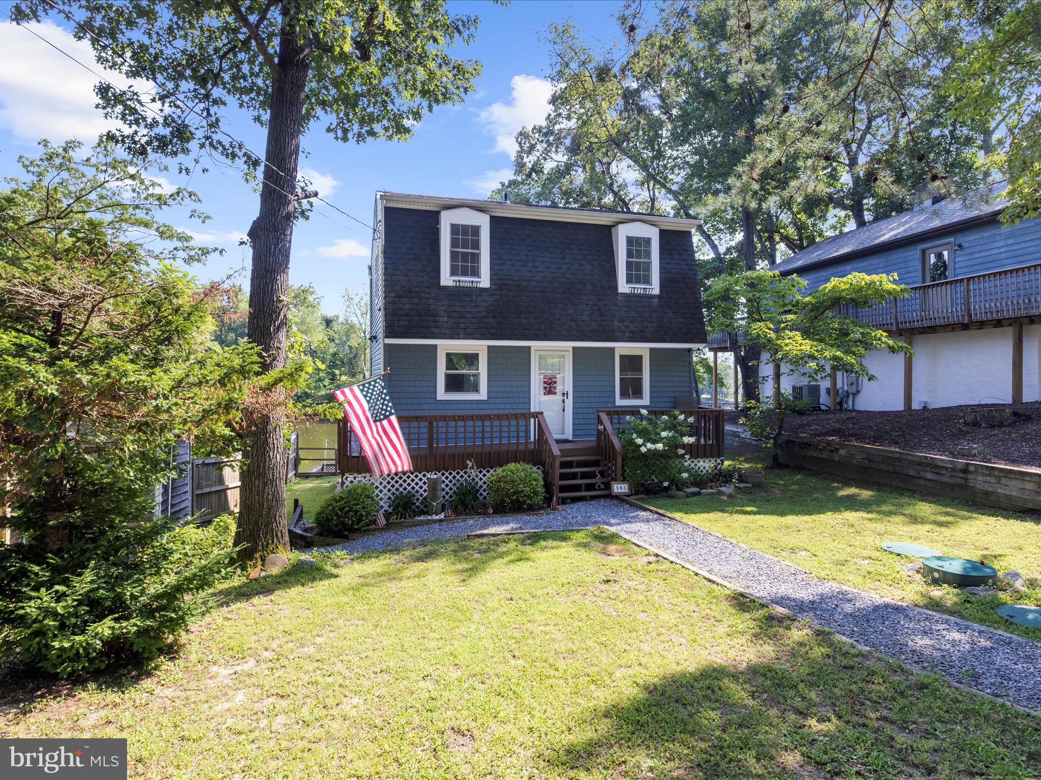 593 RIVERSIDE DRIVE