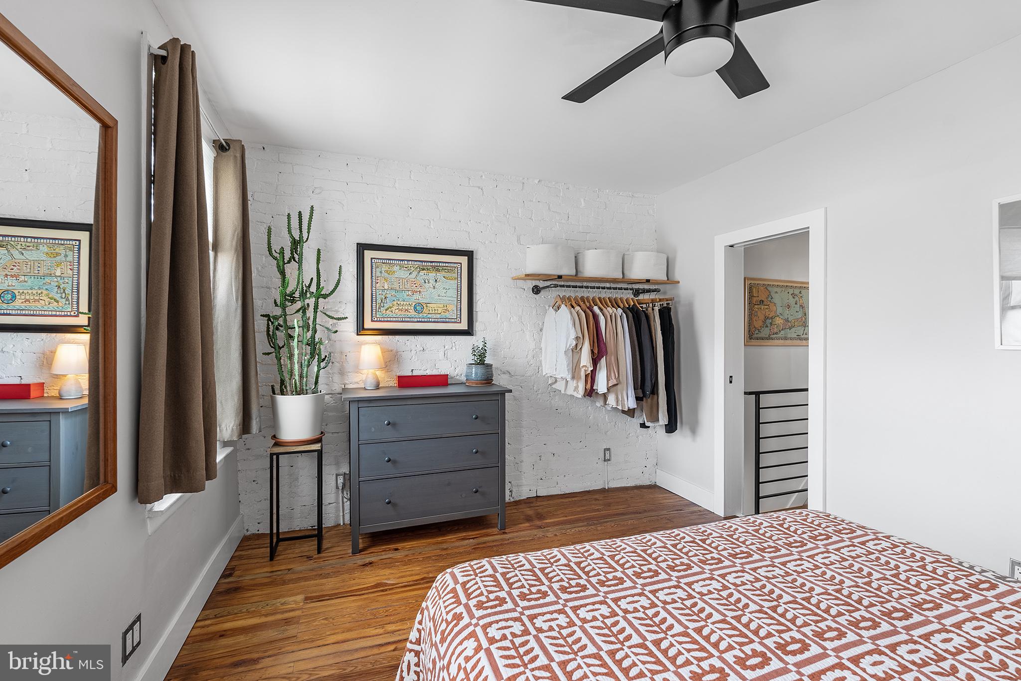 PORT RICHMOND - Residential