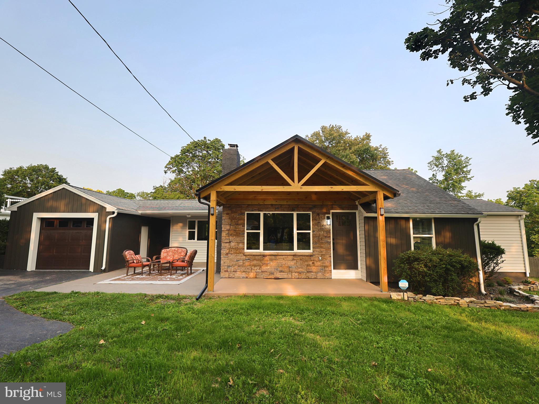 2913 EAGLEVILLE ROAD