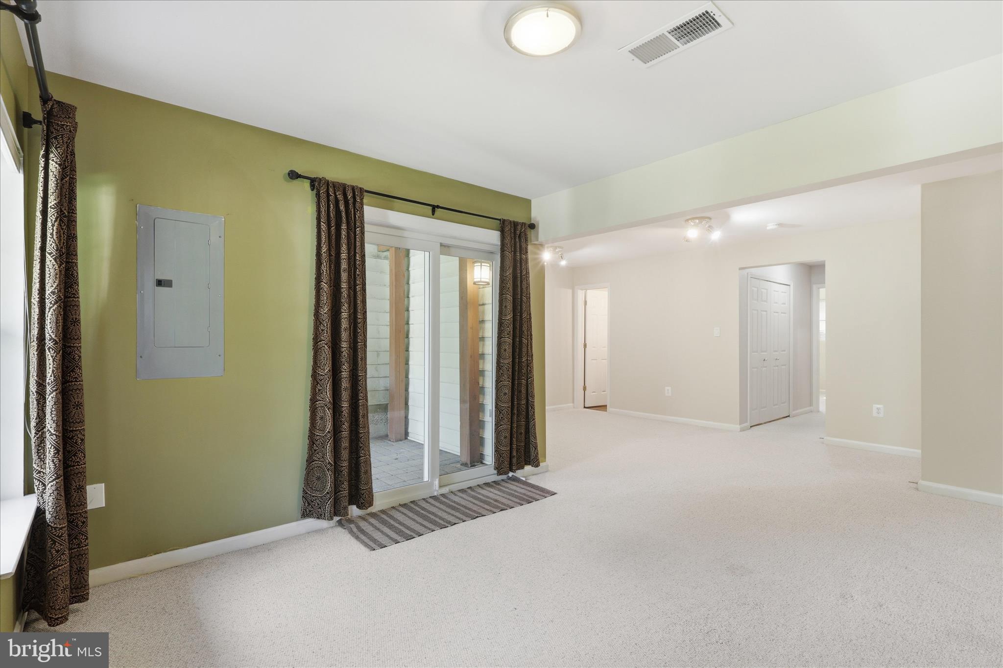 WALNEY VILLAGE - Residential