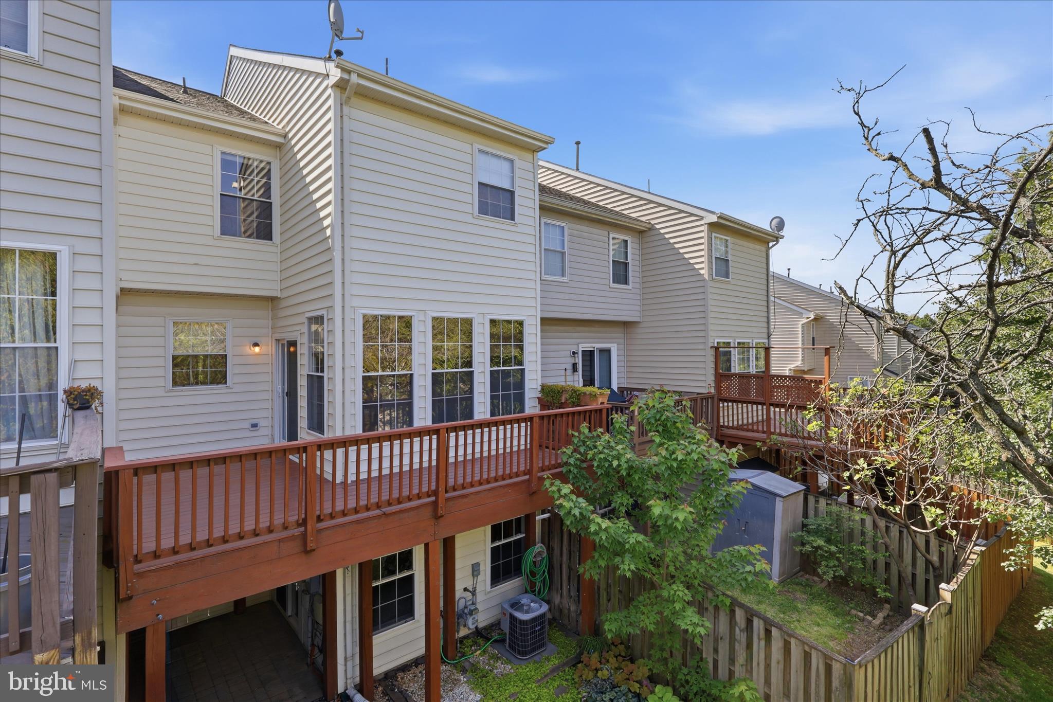 WALNEY VILLAGE - Residential