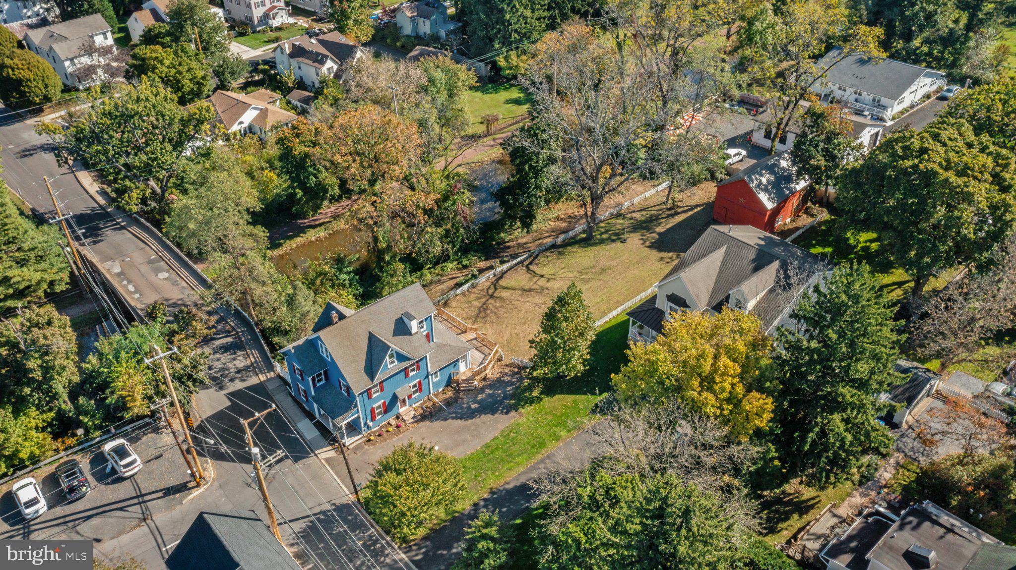 9 E COLLEGE AVENUE